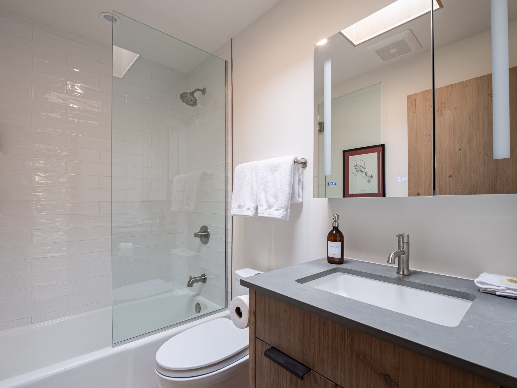 MLS - 205 E Durant Street - Photo-7.jpg