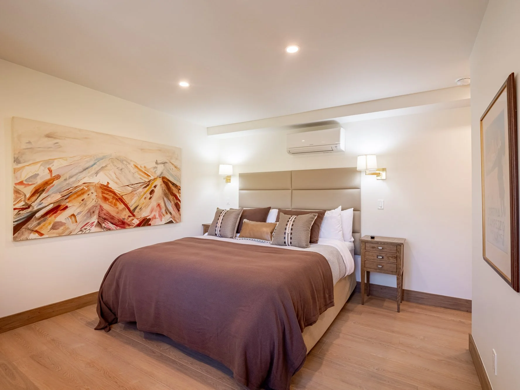 MLS - 205 E Durant Street - Photo-10.jpg