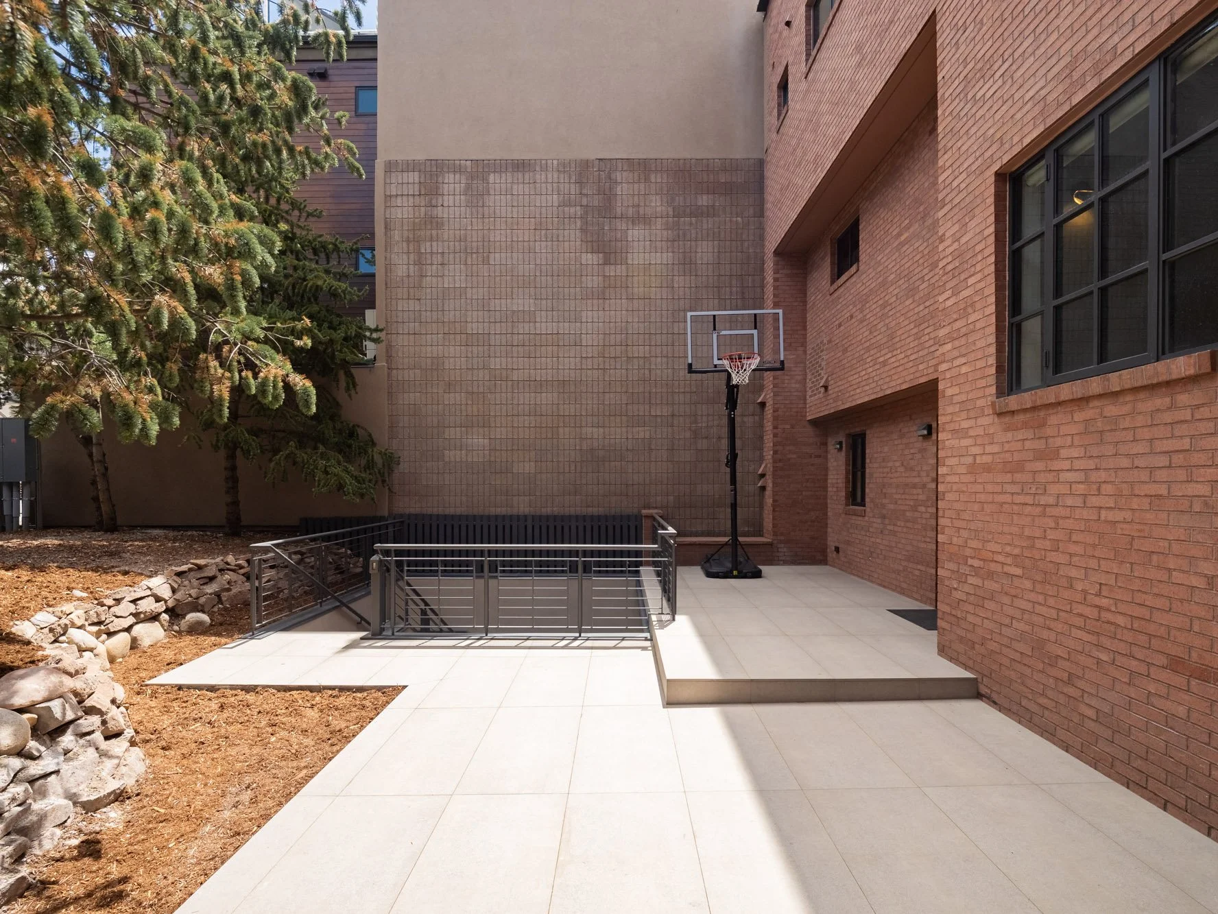 MLS - 624 E Hopkins Ave - Aspen, CO-04.jpg