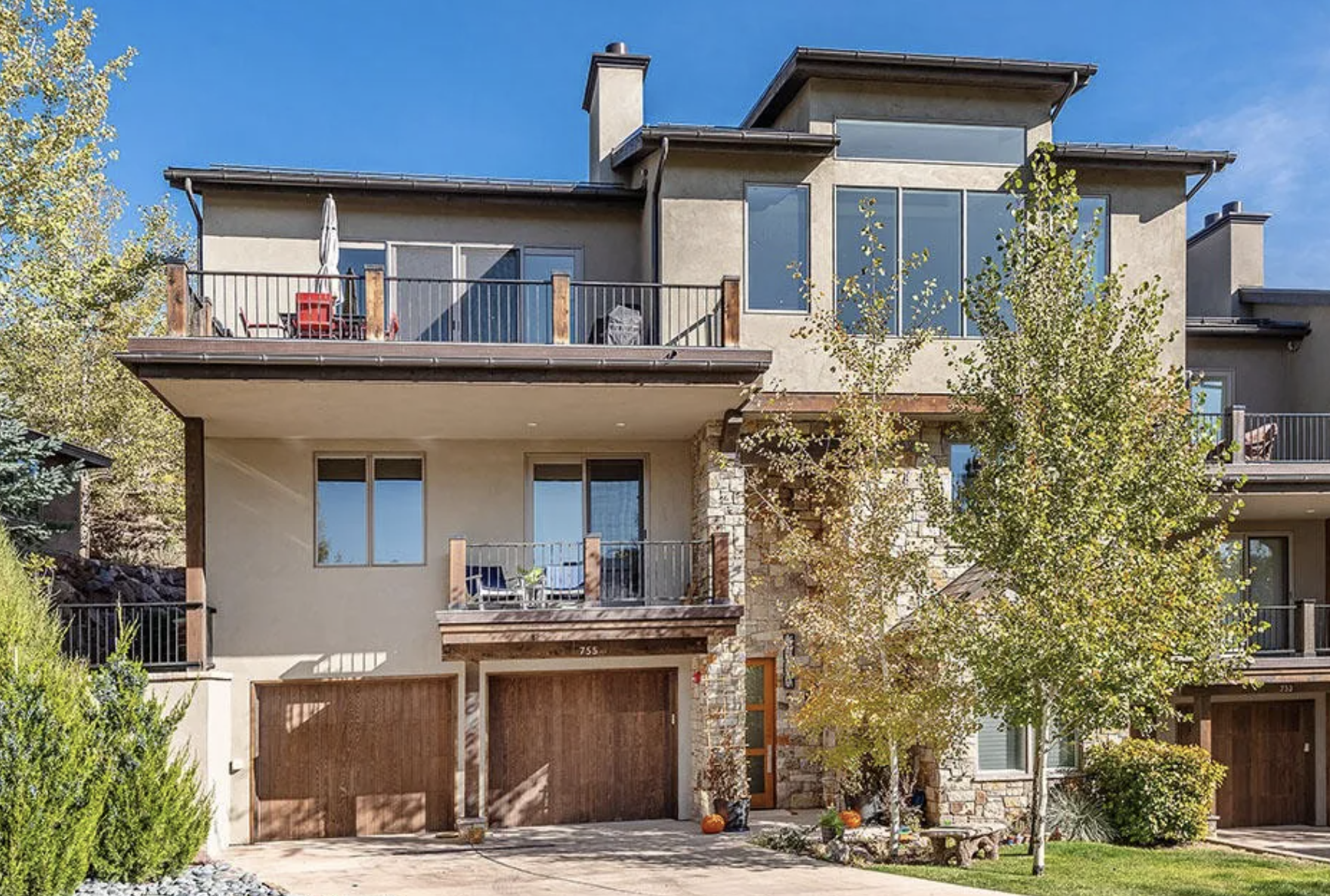 755 Promontory Lane