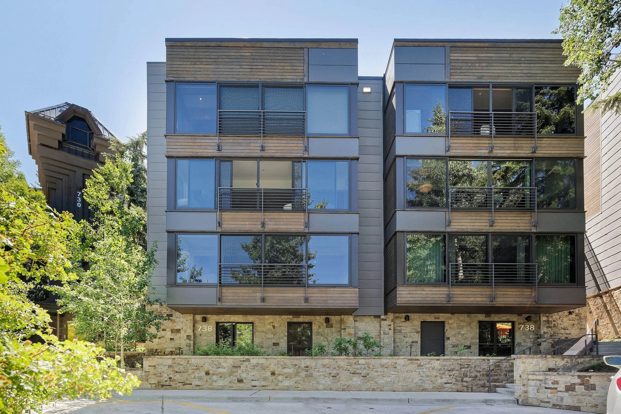 738 S Galena #1C