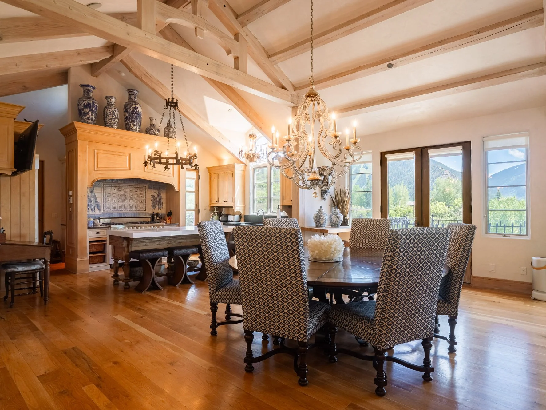 MLS - 324 Draw Drive - Aspen, CO-11.jpg