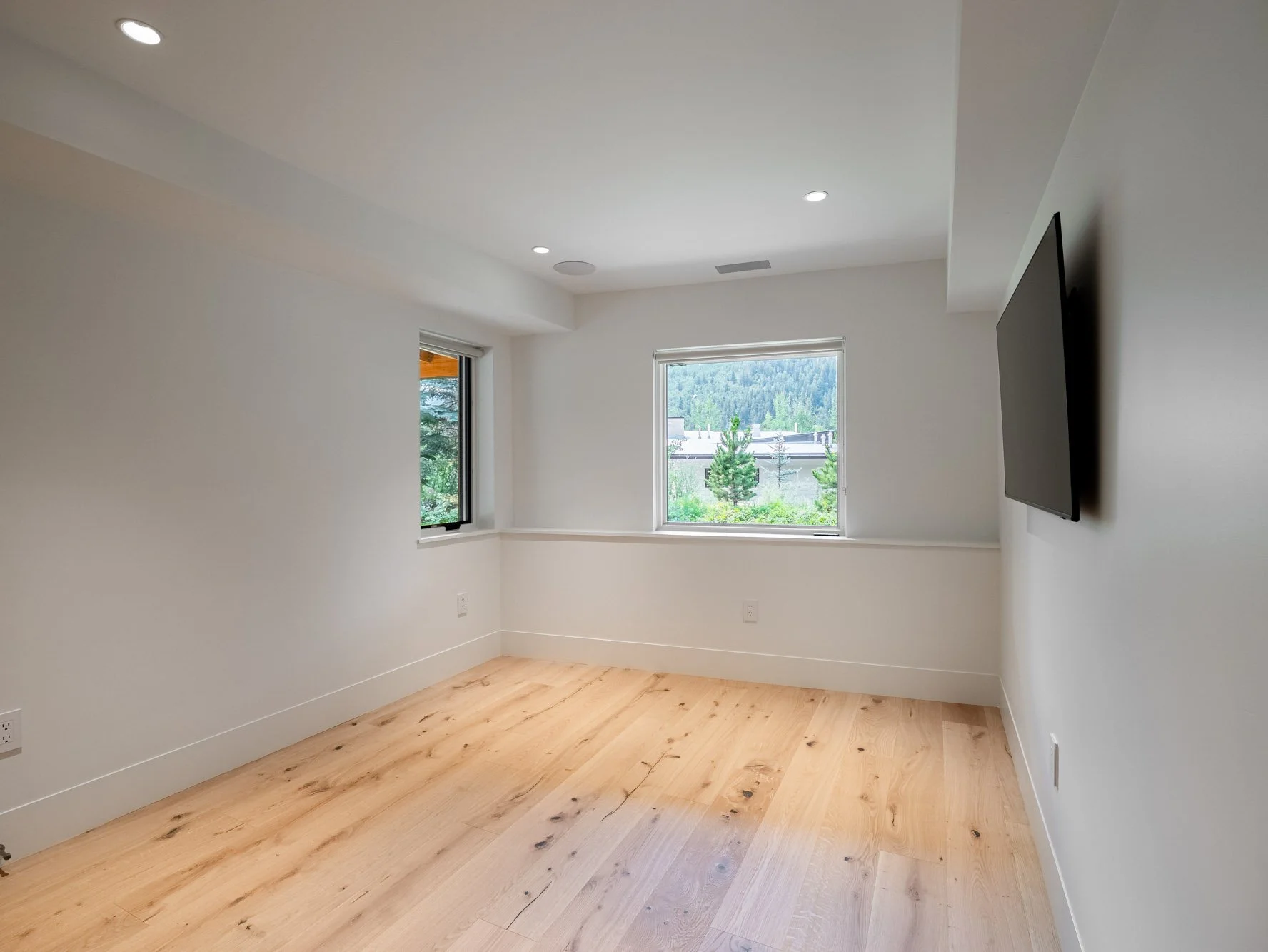 MLS - 51 Roaring Fork Road - Aspen, CO-34.jpg