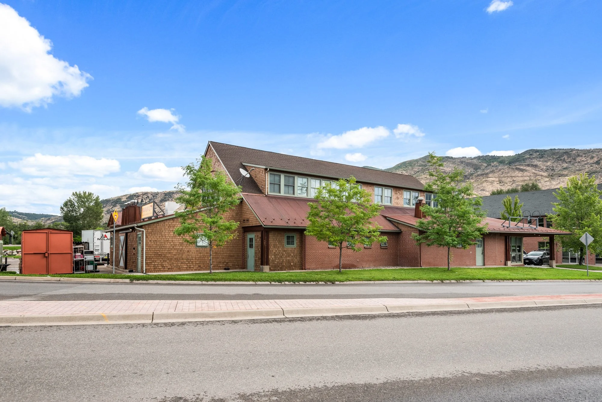 15-701eValleyRd_240813015-321.jpg