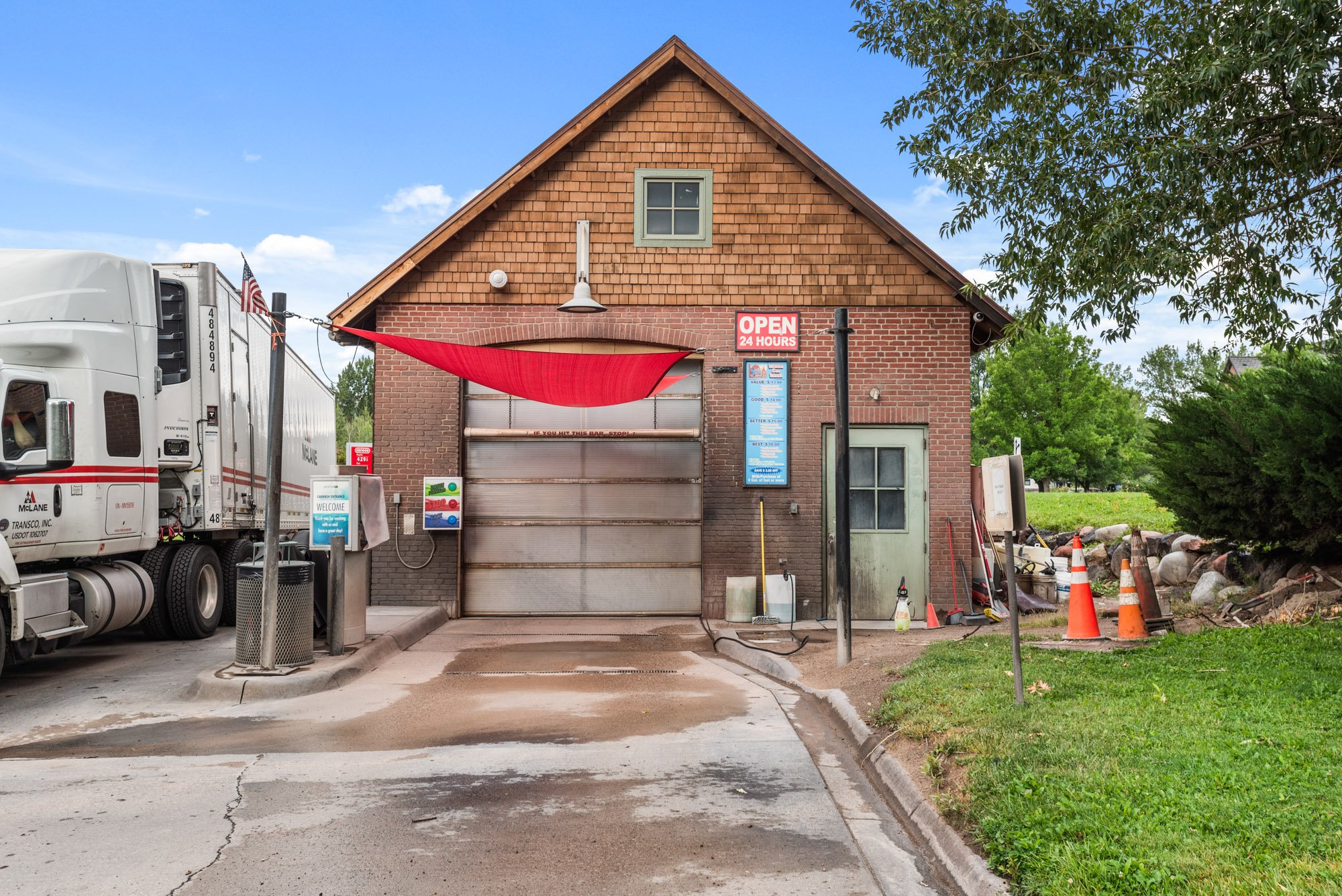 24-701eValleyRd_240813024-316.jpg