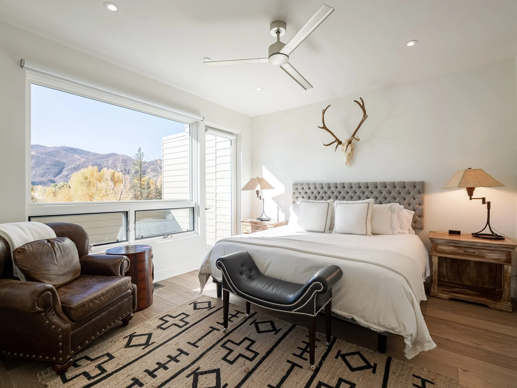 MLS - 22858 Two Rivers Road-24.jpg