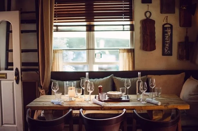 Get ready for Aspen Restaurant Week Autumn 2026! September 21 to 27

The aspens are turning, the summer crowds are gone, and the kitchens that define this valley are doing multi-course prix fixe menus. $45, $75 and $95 price points depending on the r