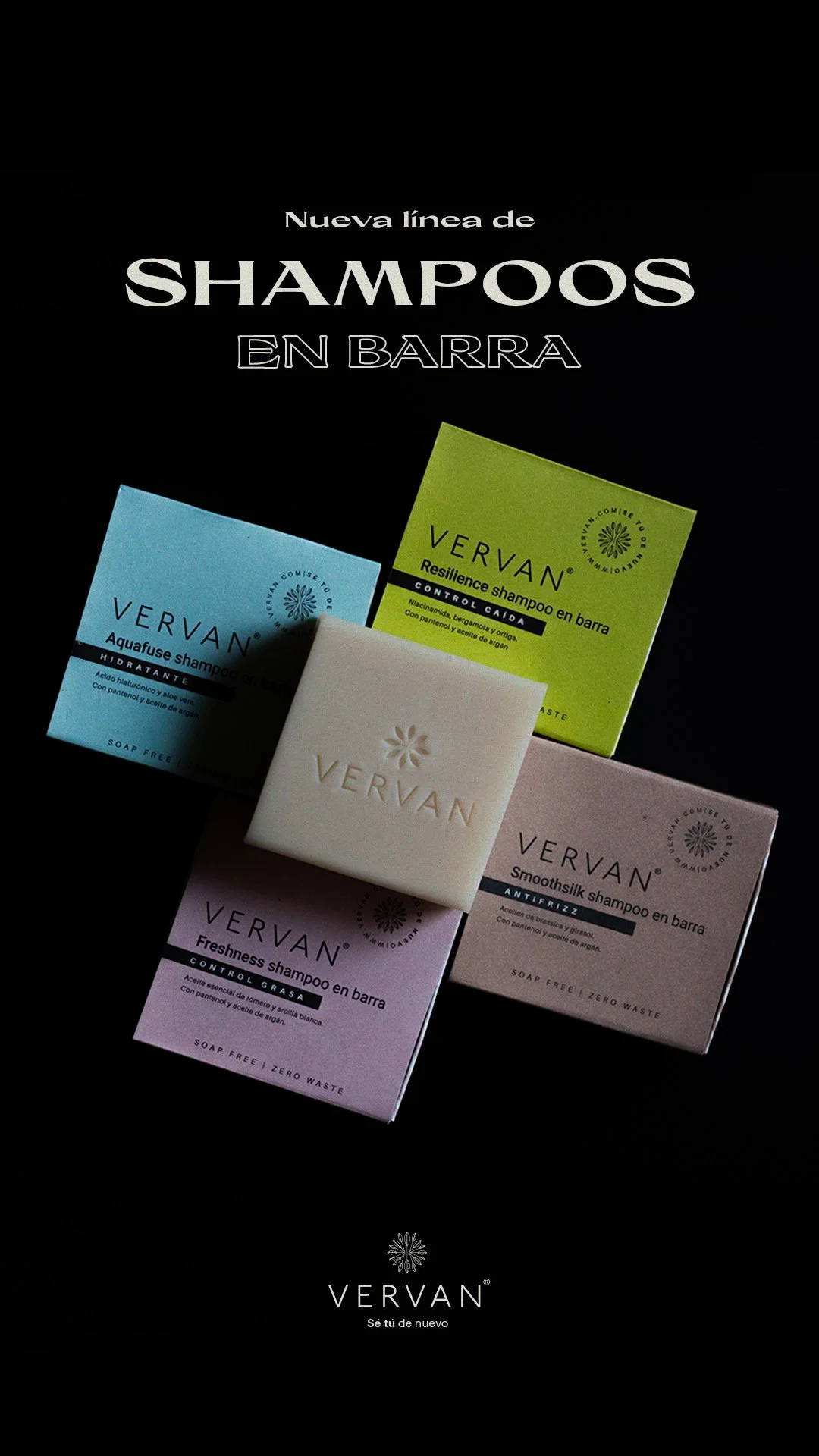 4 shampoos en barra, vista cenital, fondo negro