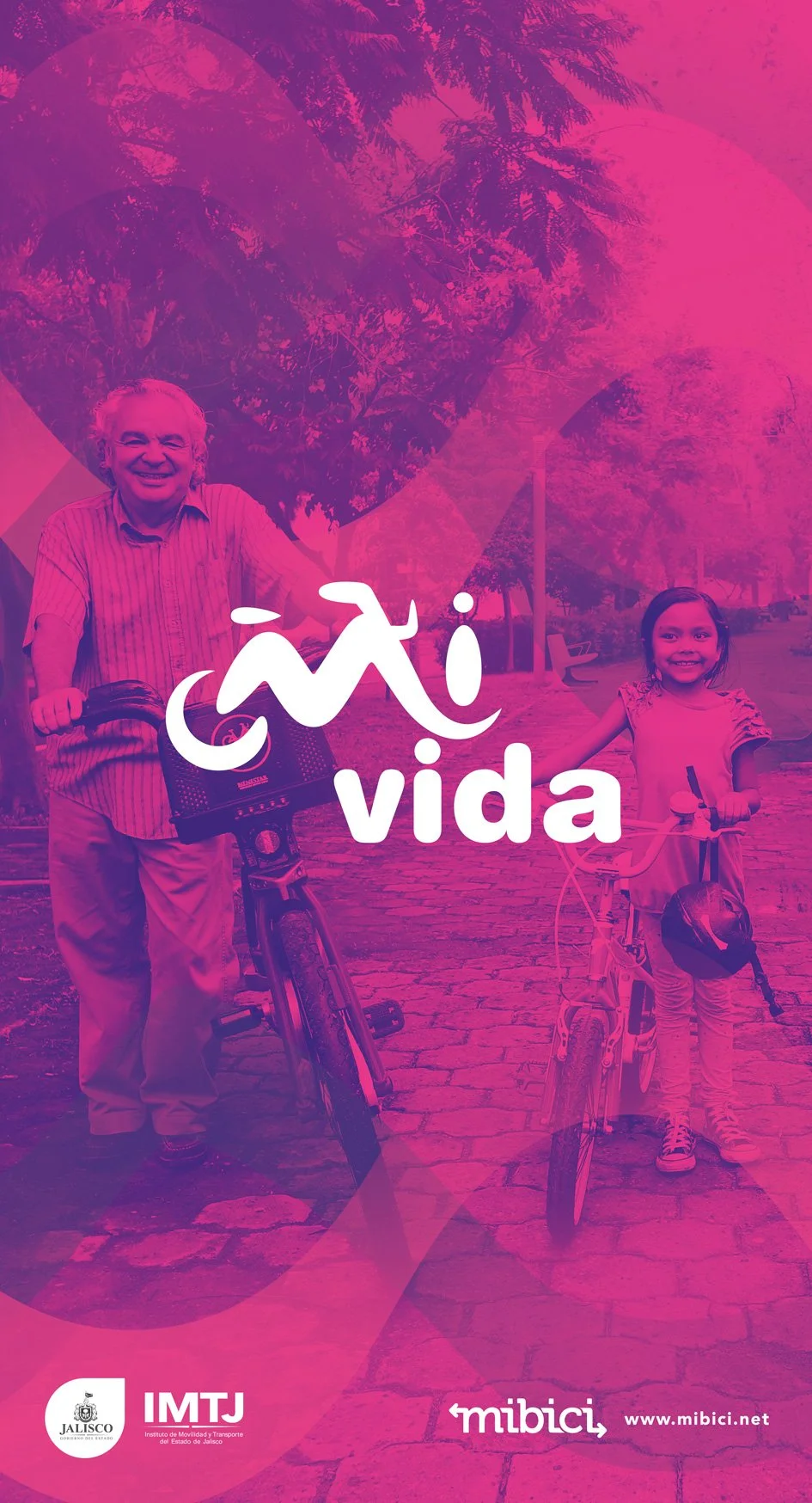Distintivo "Mi vida" de la marca Mi Bici, sobre foto de un padre e hija en bicicleta