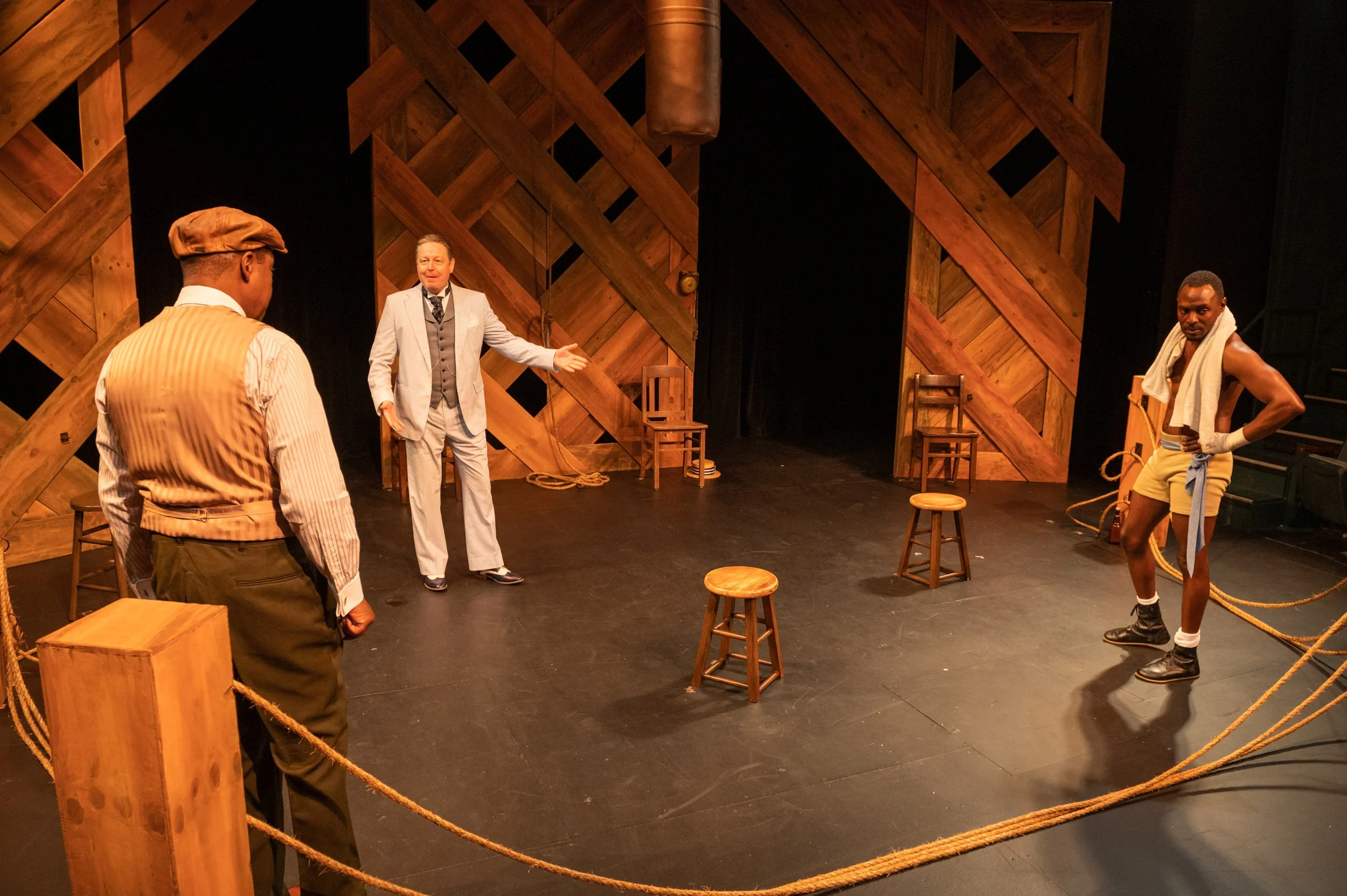 royale_photo_2022_bartertheatre-3035.jpg
