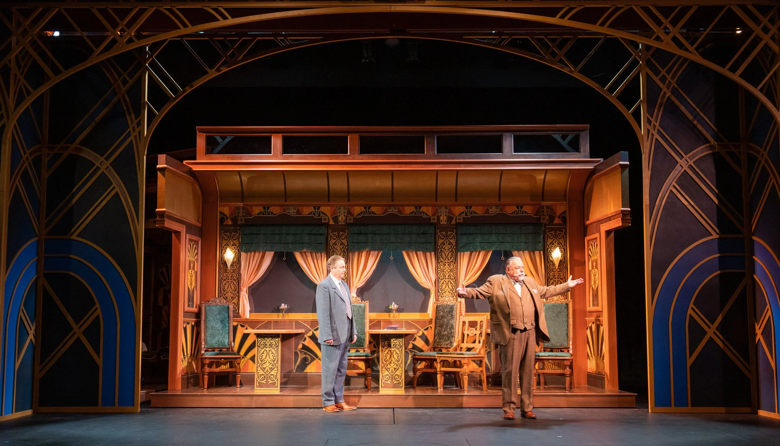 murderontheorientexpress_widephoto_2022_bartertheatre-28.jpg