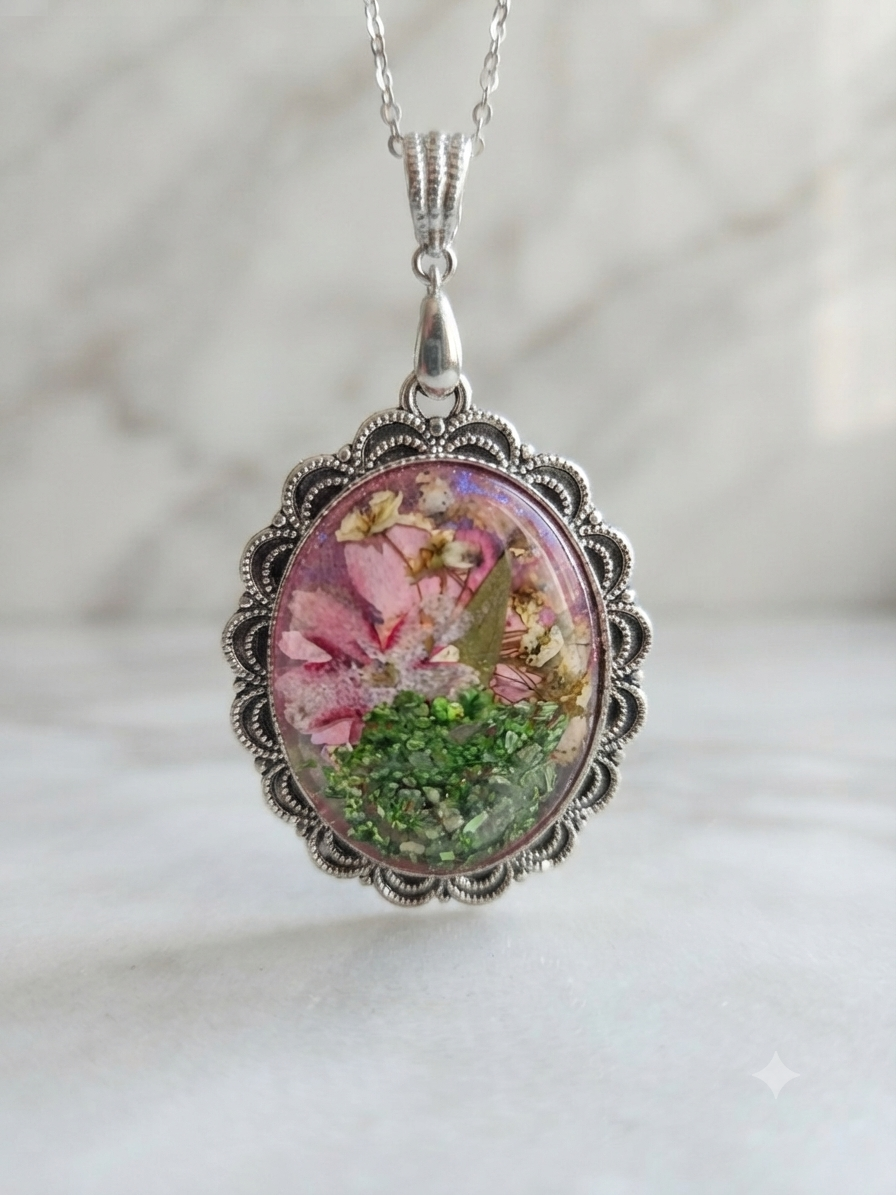 Vintage-Style Pressed Flower  Pendant