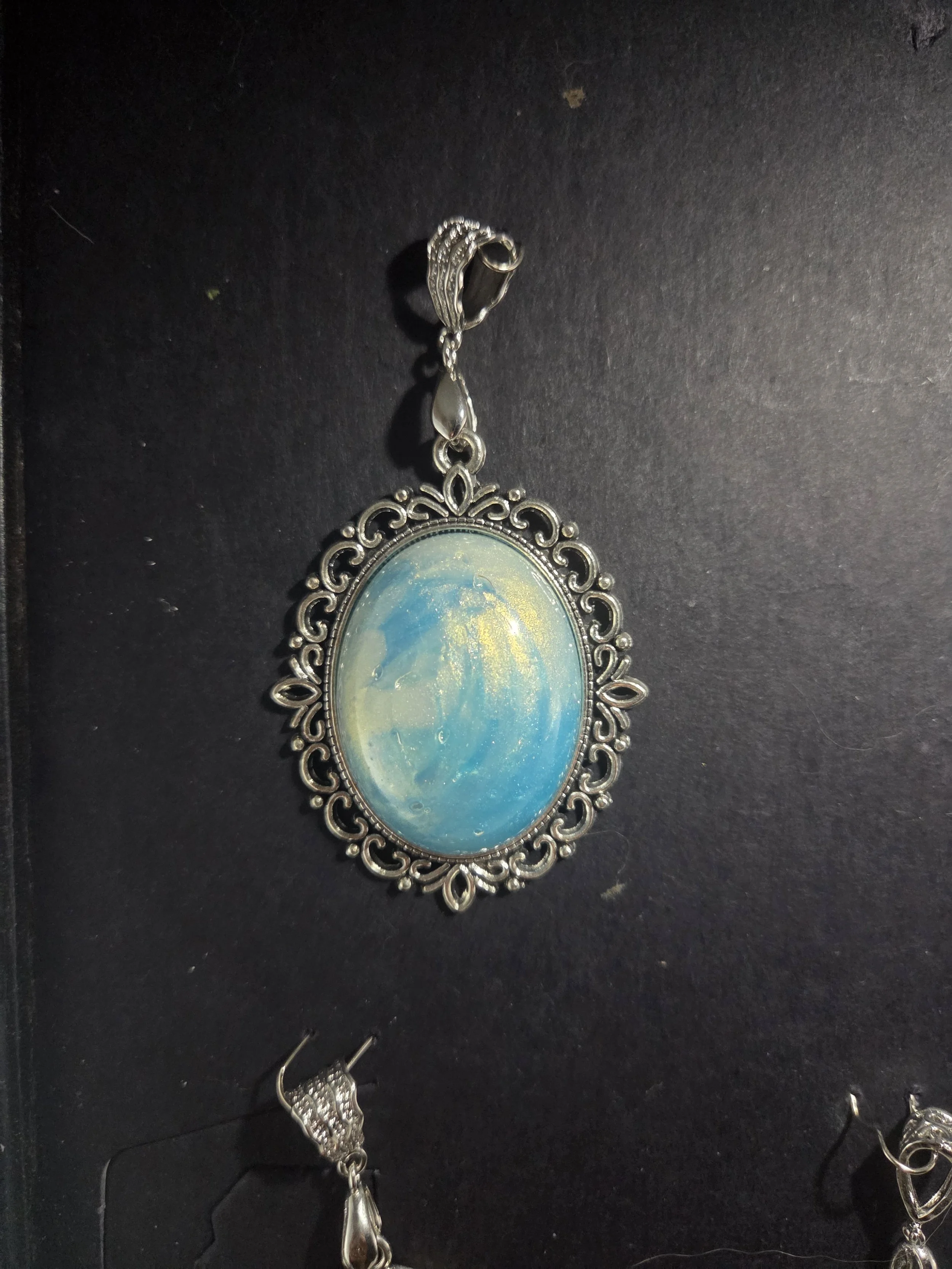 Silver Filigree Ocean Swirl Pendant