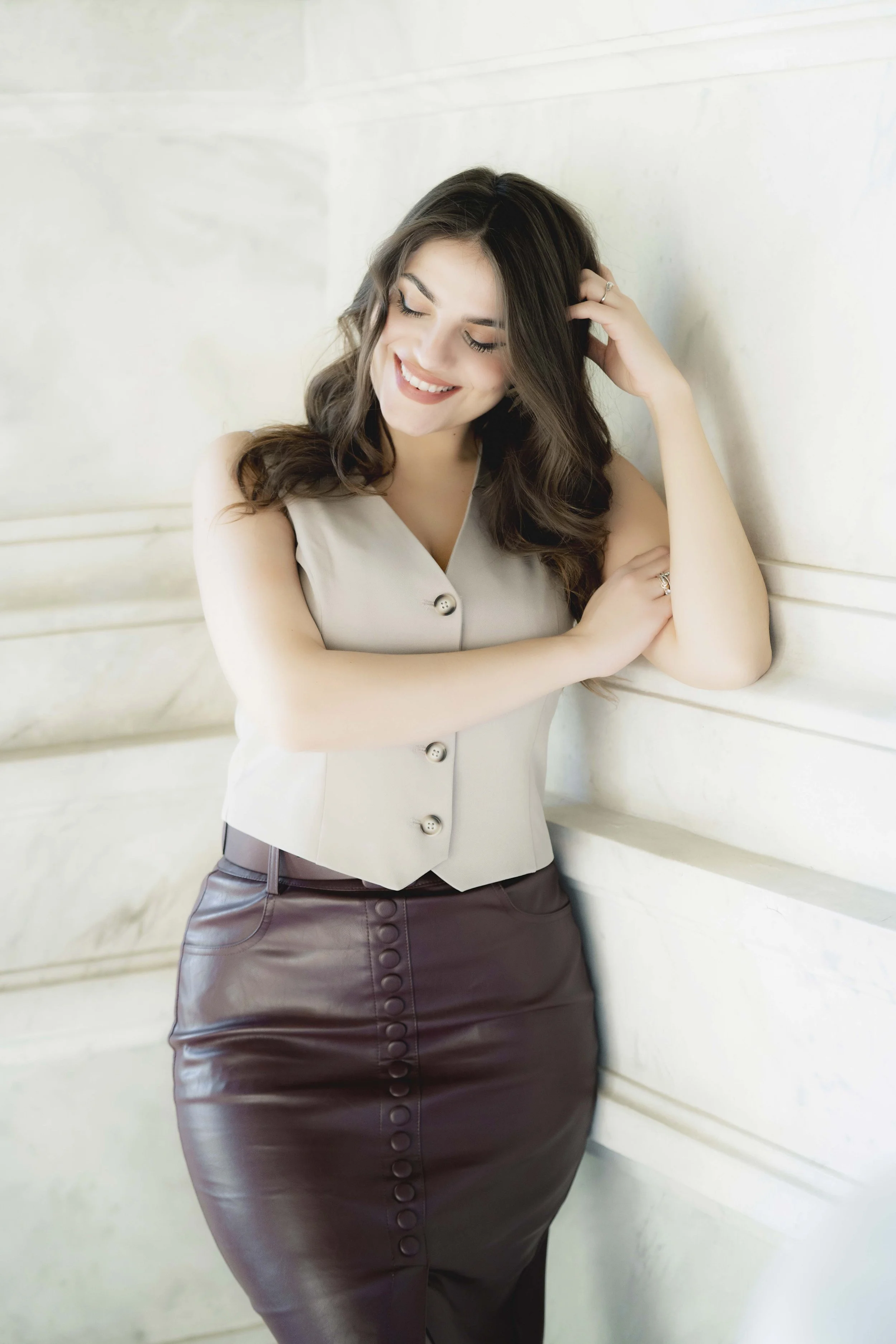 Francesca Pia Vitale, soprano italiano, ritratto con un'espressione naturale