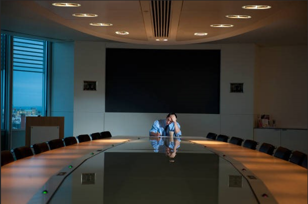 Why Entrepreneurs Feel Lonely Even When Business Is Thriving 