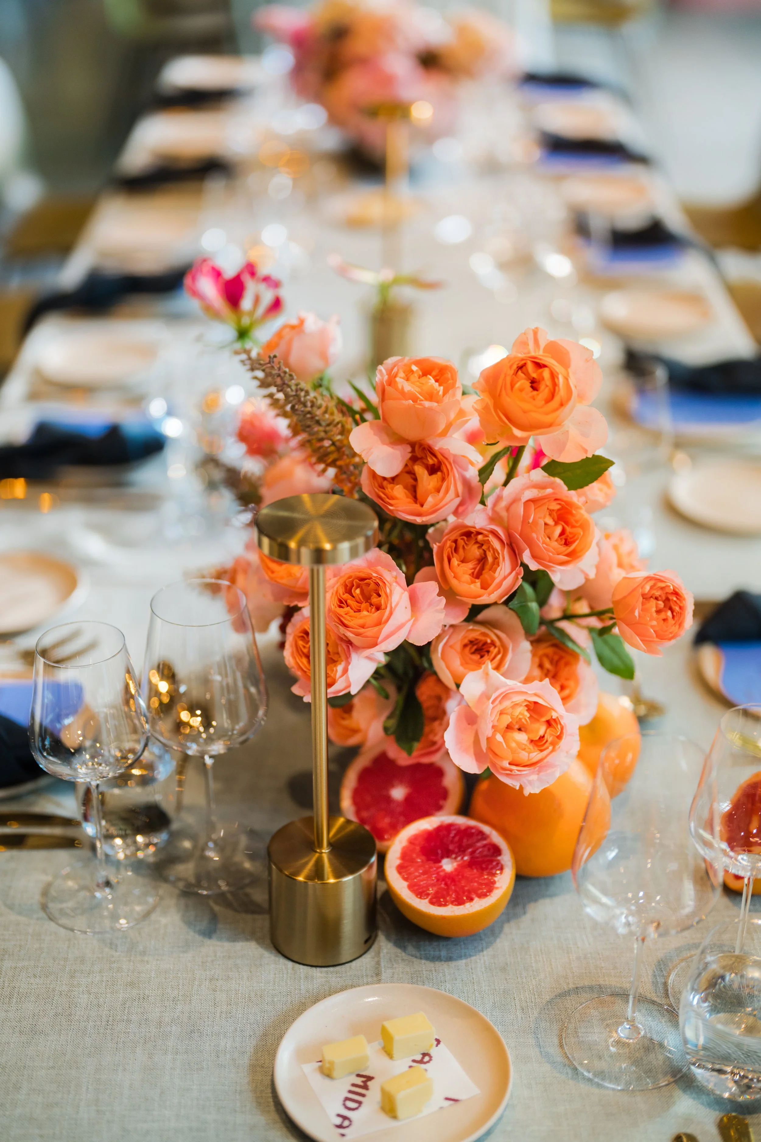 stunning bright table scape styled and planned by Bloom and Veil Events 