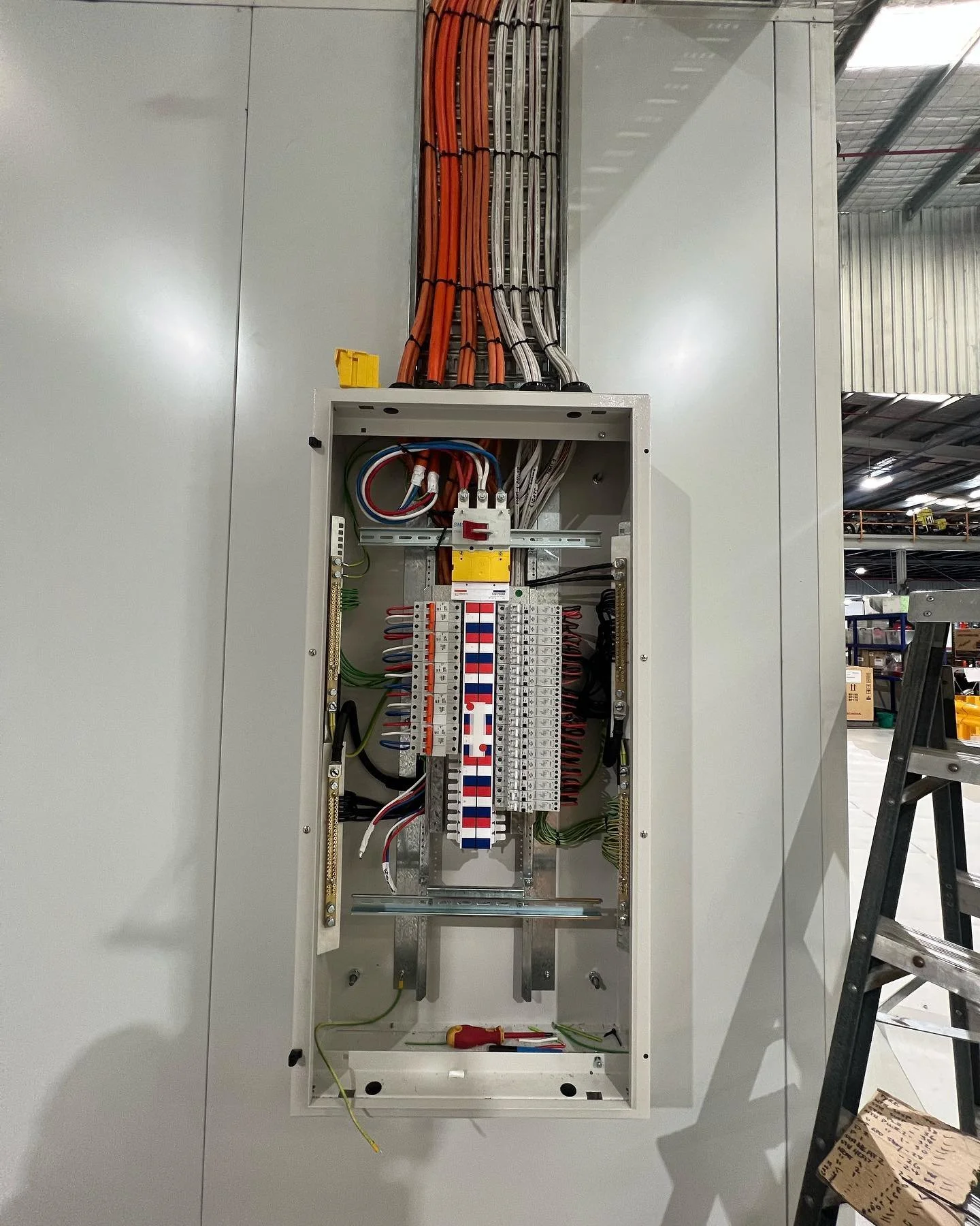 New switchboard install in Campbellfield to control new work areas.
&bull;
&bull;
&bull; 

#benbowelectrical #switchboard #melbourneelectrician #sparky #power #lights #commercial #milwaukeetools