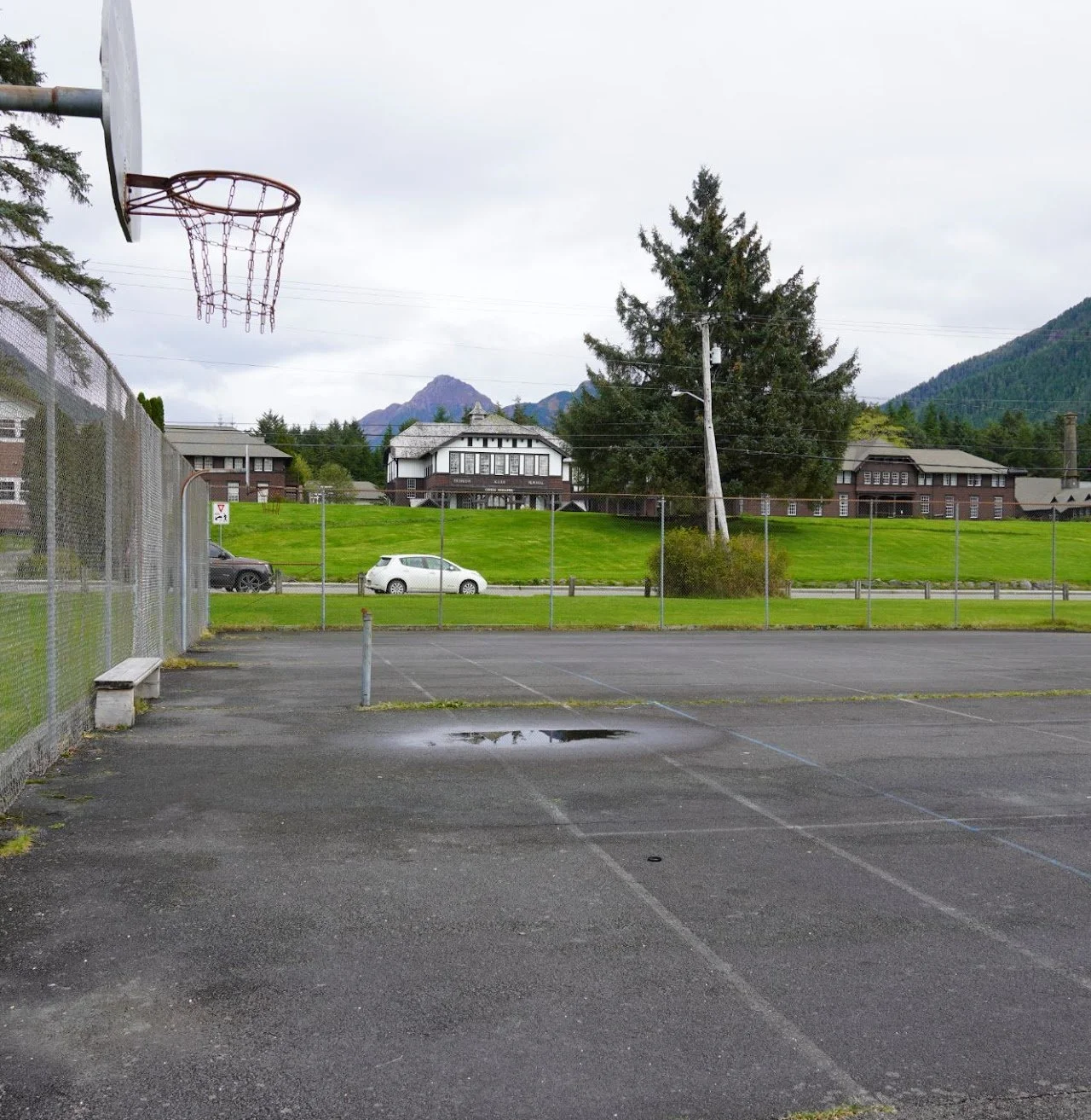 Crescent Harbor Courts Rehabilitation Project