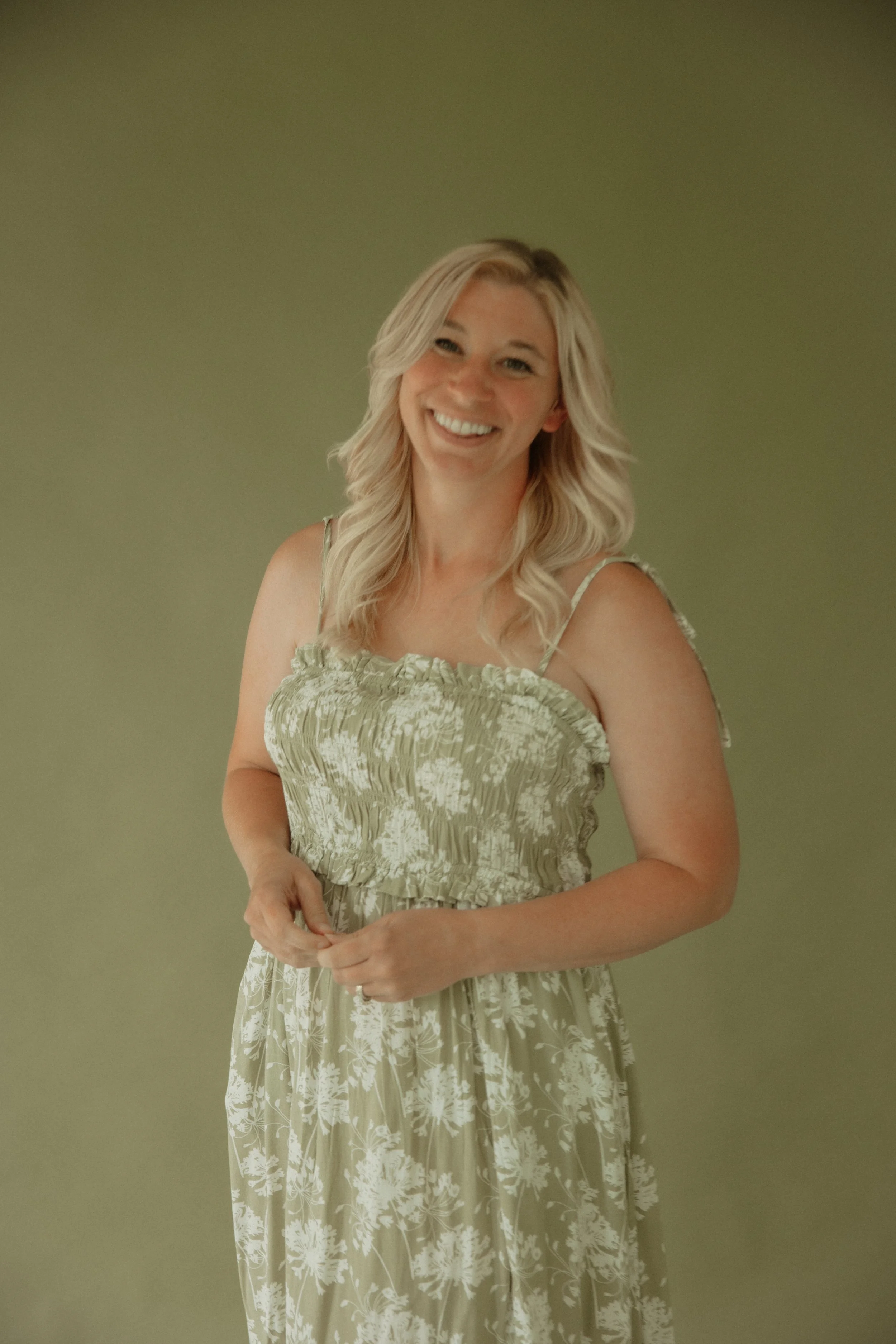 Samantha Miner Blog Motherhood Finds About Me Page Image