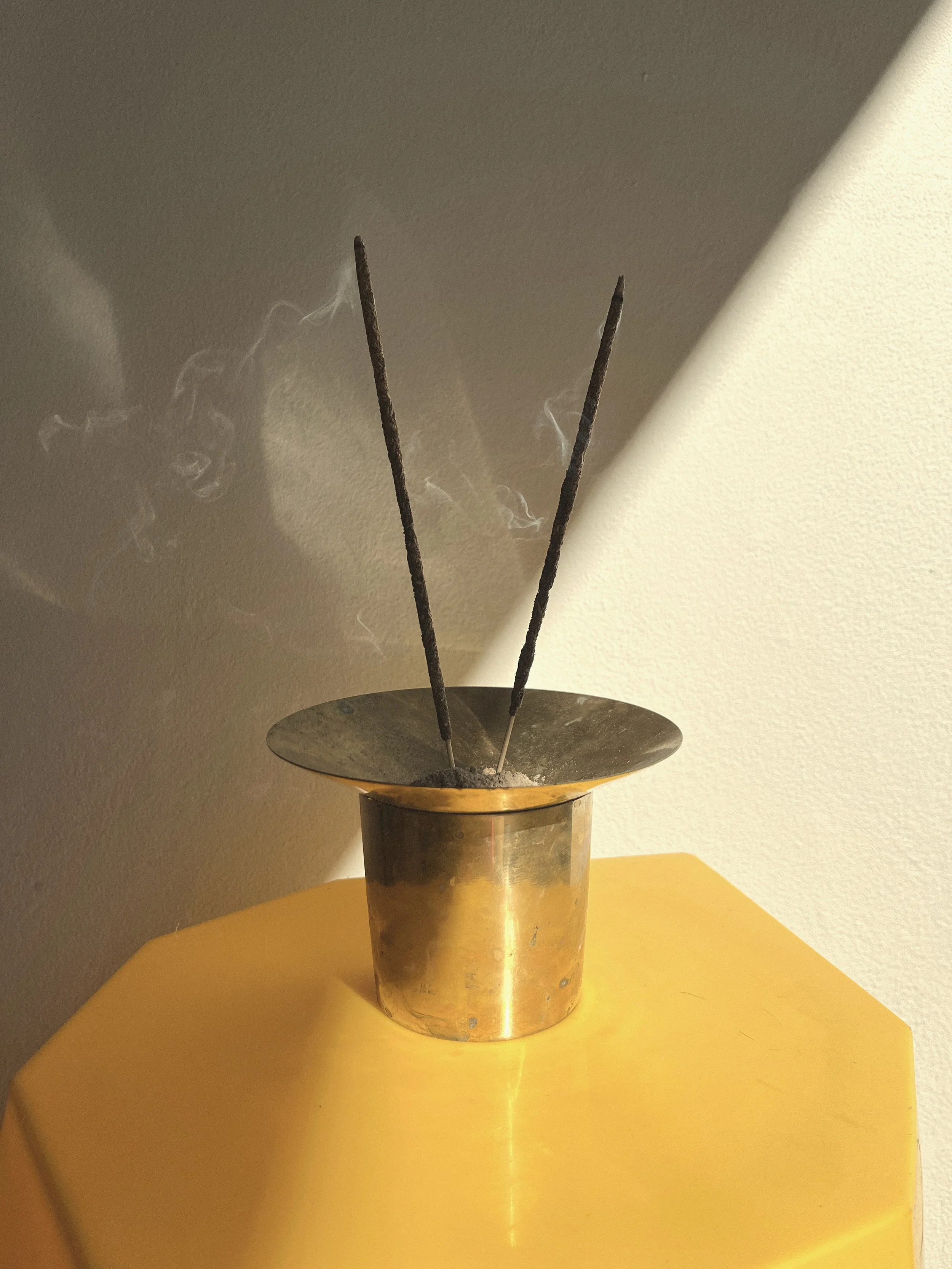 Sandalwood No. 001
