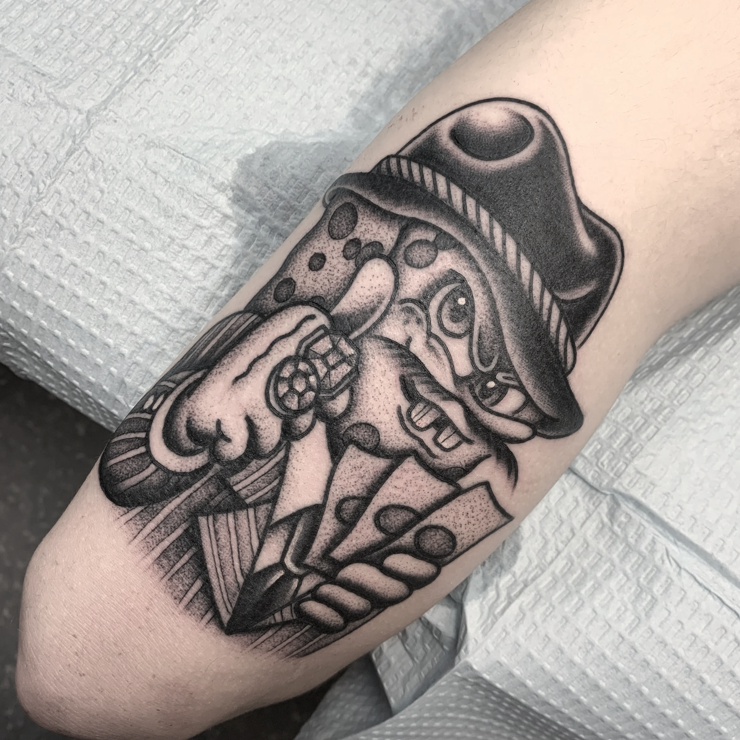 Traditional Blackwork/dotwork Gangster Spongebob Squarepants