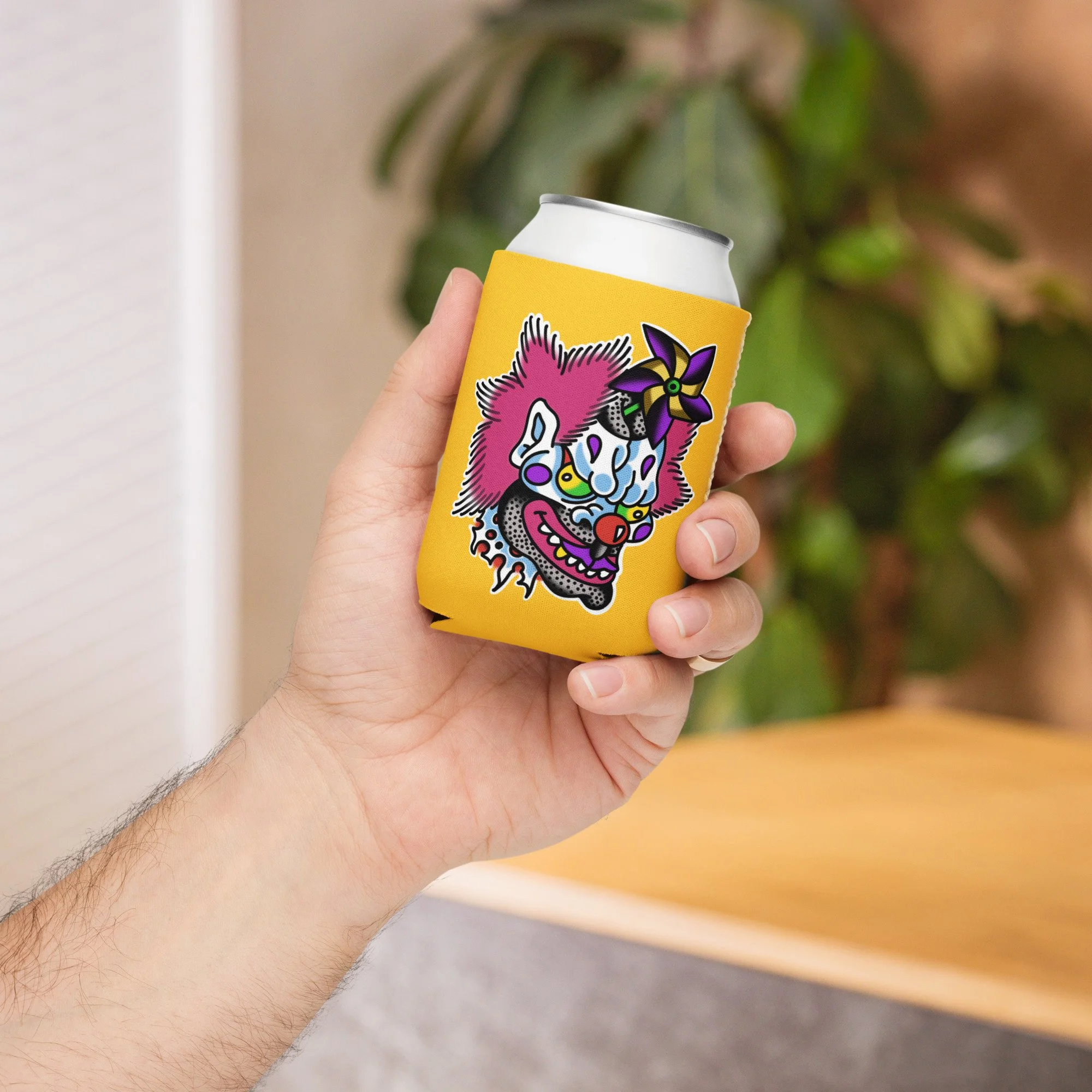 Clown Around Can Cooler