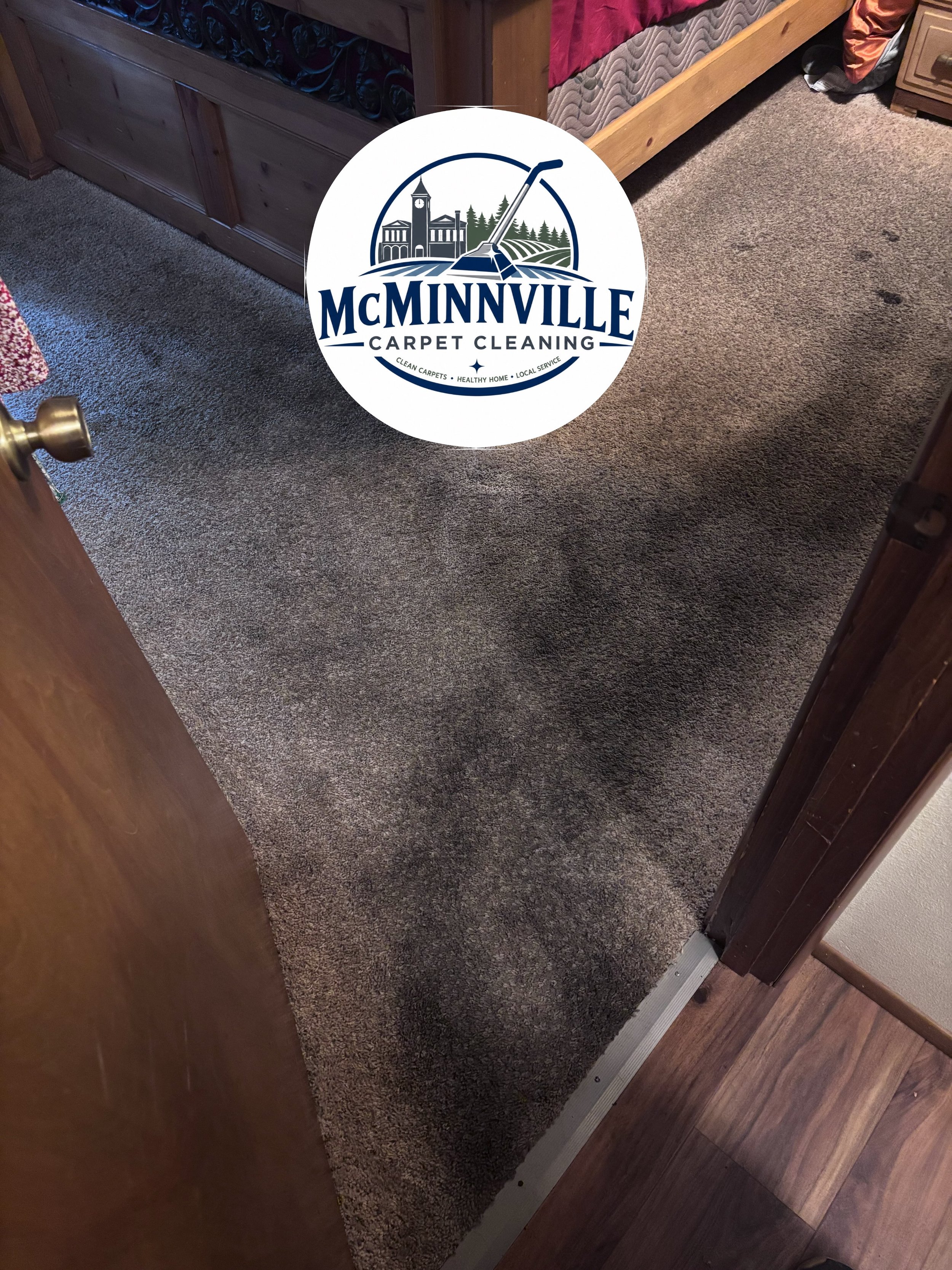 Mom always said, &ldquo;No shoes in the house!!&rdquo;. It doesn&rsquo;t always work out that way. We&rsquo;ve got you! 

#mcminnvilleoregon #carpetcleaning #satisfyingcleaning #yamhillcounty #keepitlocalmac
