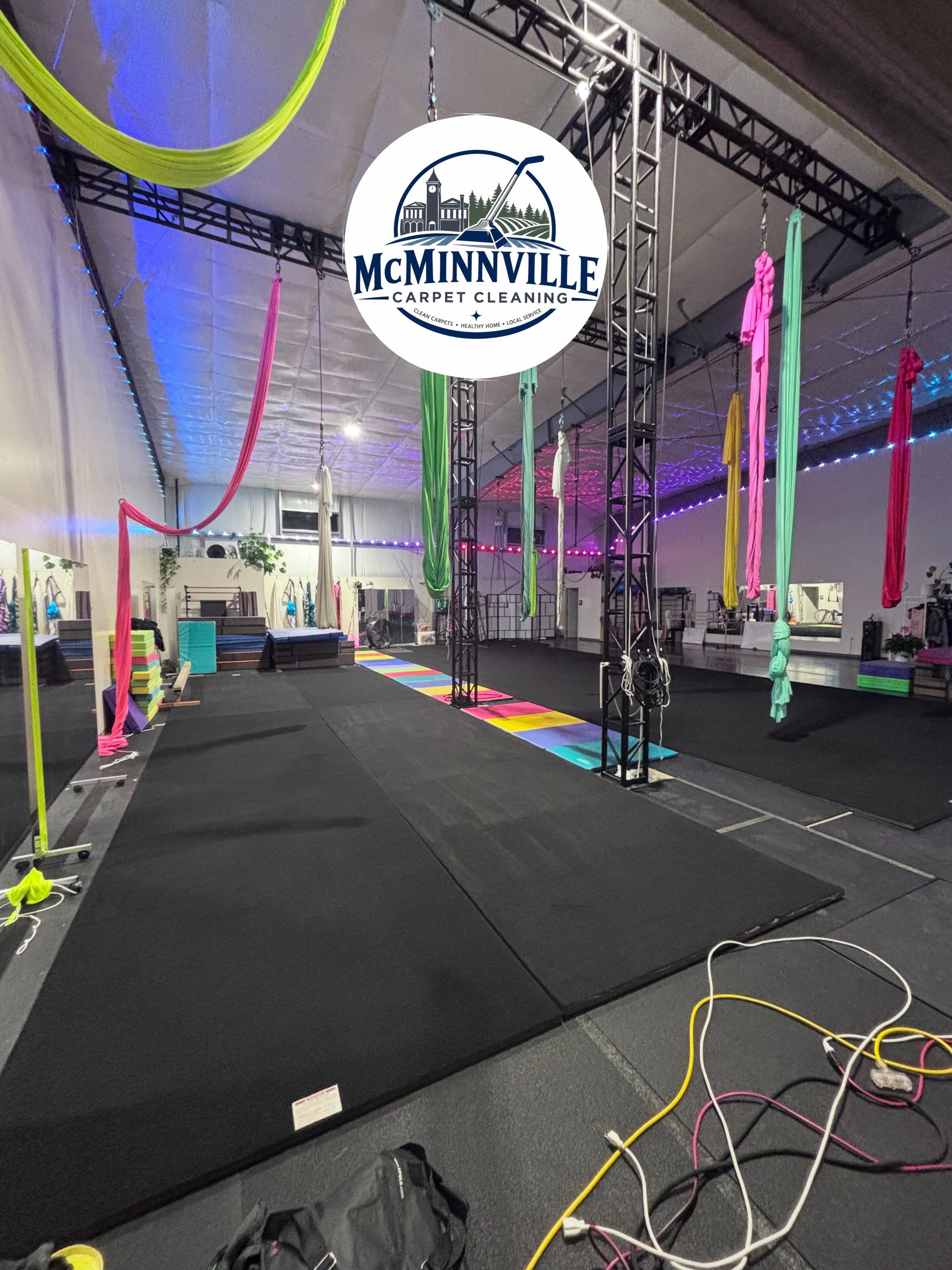 No jumping through hoops to get your activity space cleaned up! It was a pleasure helping @earth_and_elevate get cleaned up for the start of the aerial season(does it ever end?😁).

#mcminnvilleor #carpetcleaning #mcminnvillesports #vlmcleaning #keep