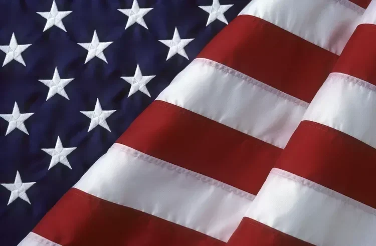 Single Holiday Flag Service