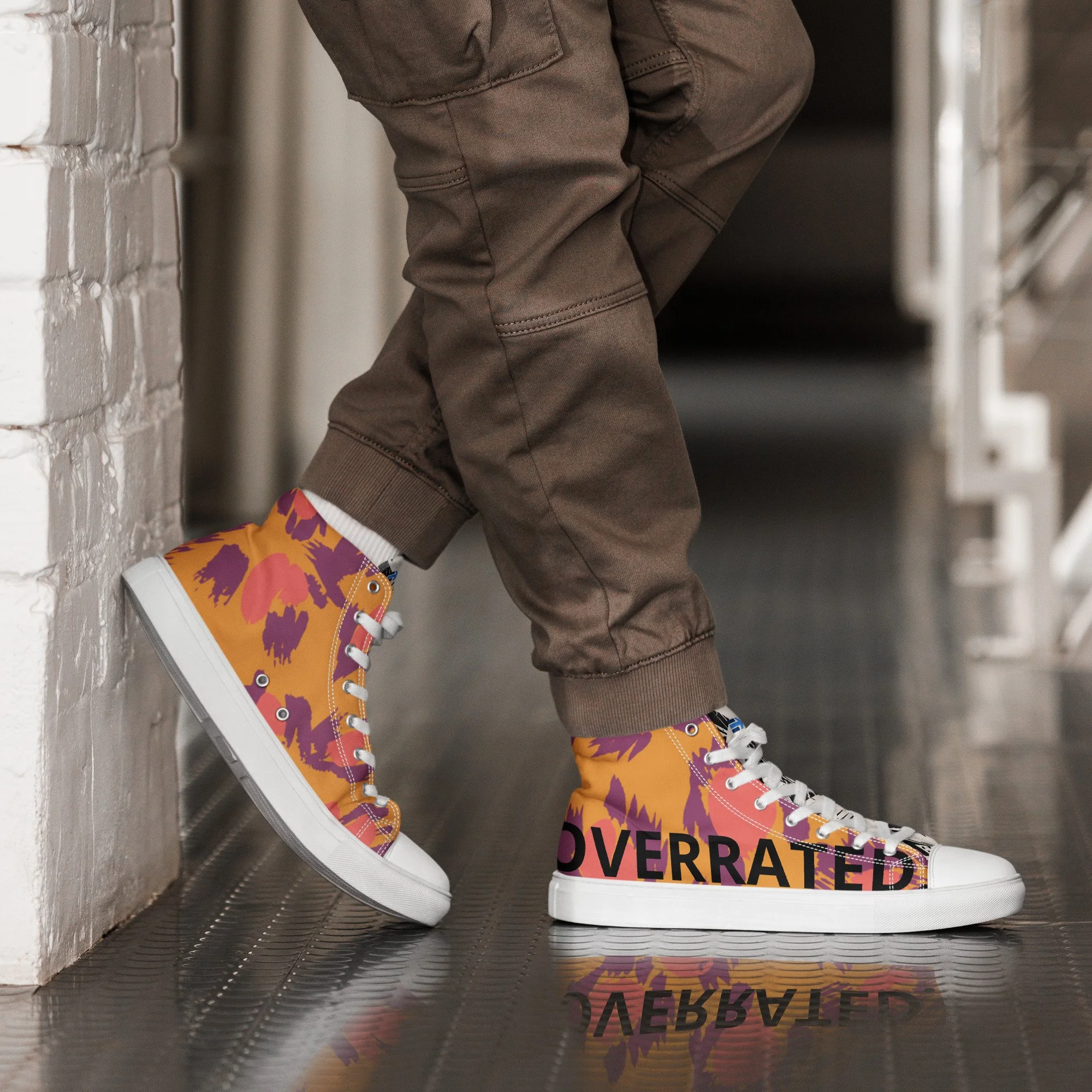 mens-high-top-canvas-shoes-white-right-2-6ac58e728a2fc.jpg