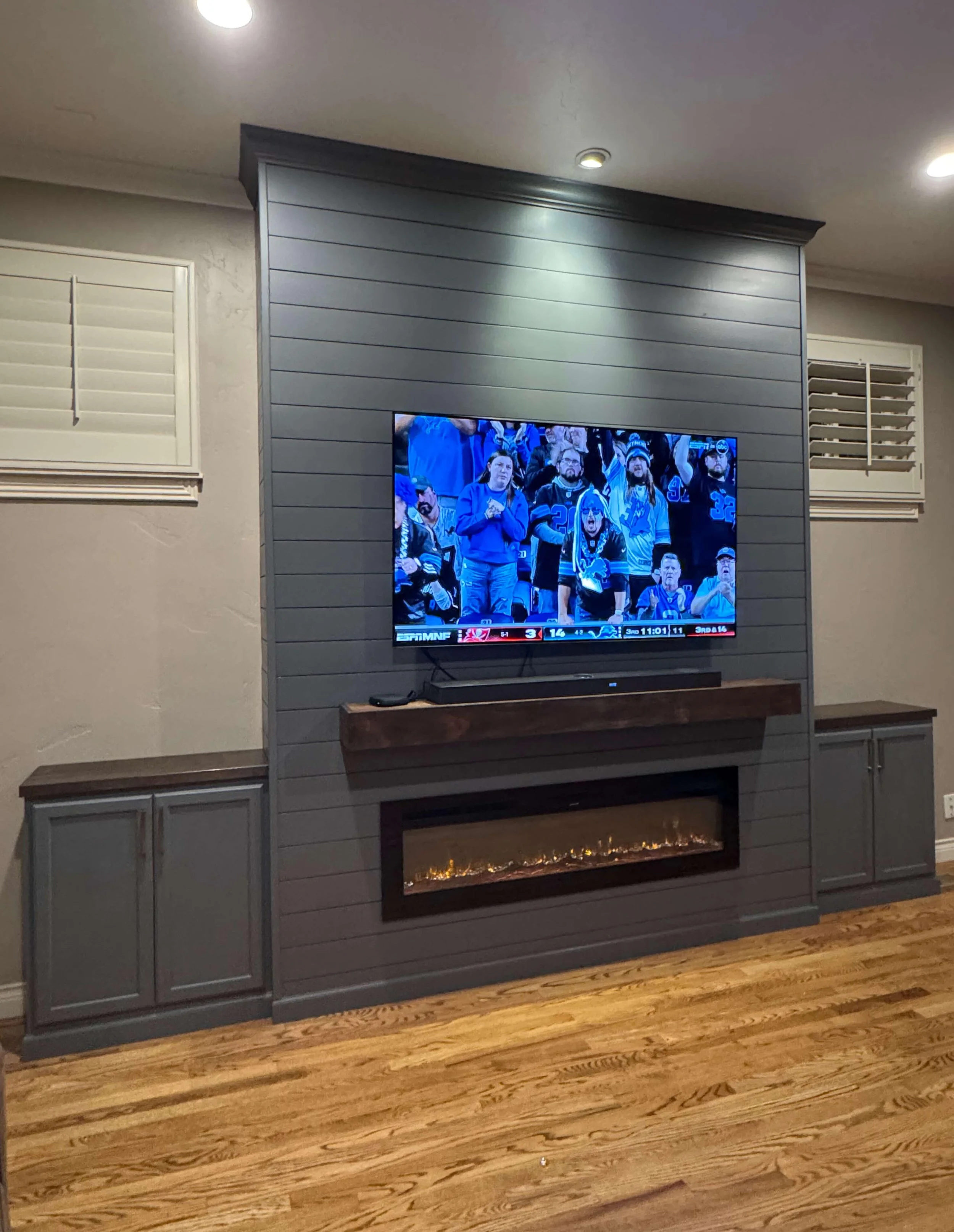fireplacewall.jpg