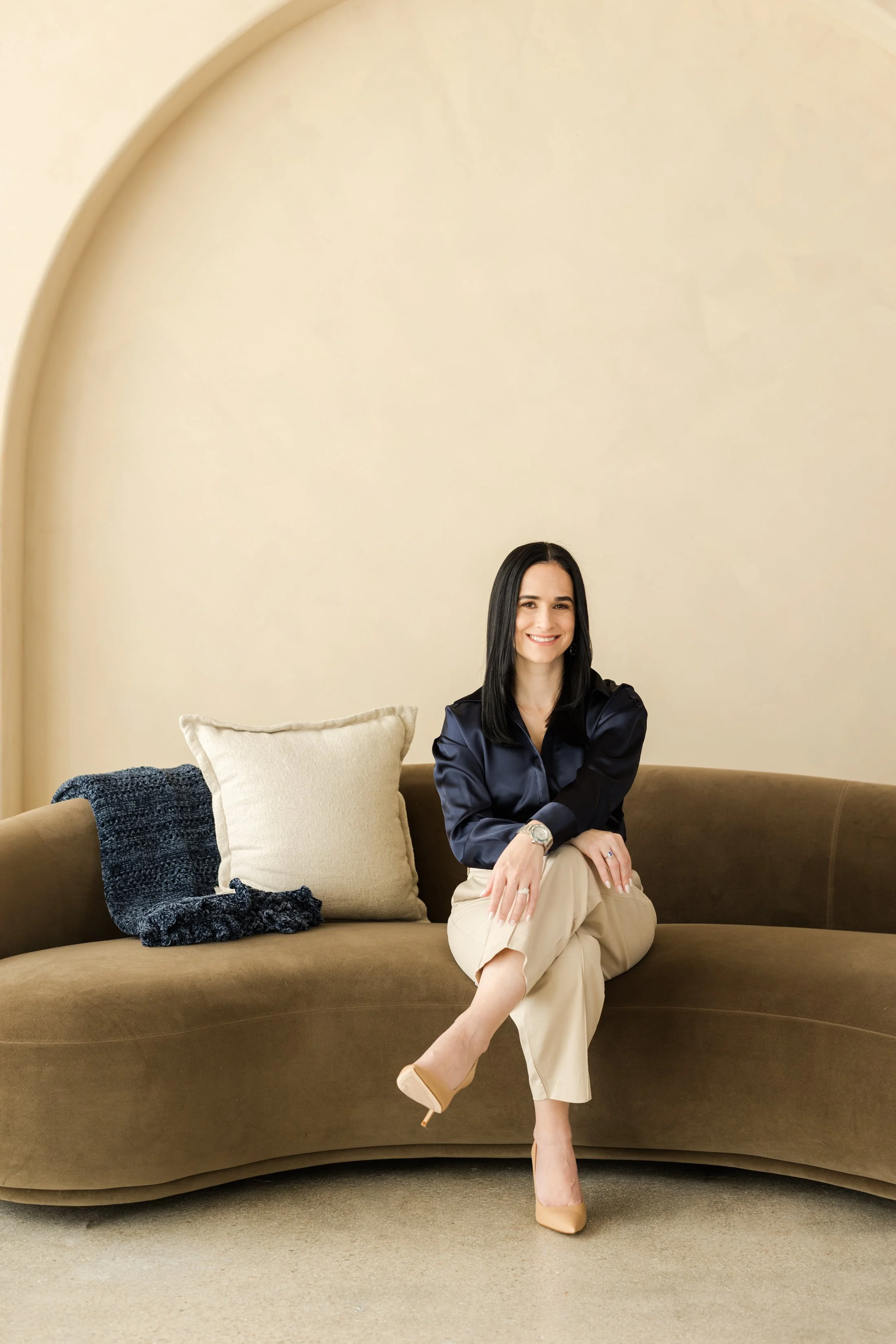 Dr. Lisandra Mendoza, PsyD, QS, ACC  | Executive Coach | Organizational Consultant