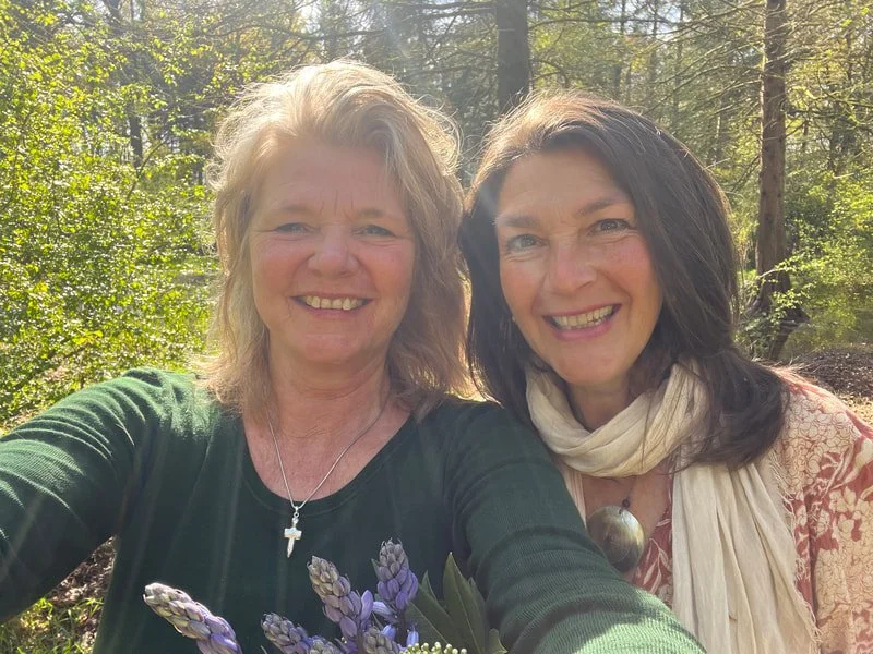 Hermine en Henriette Vrouwenreis Orval