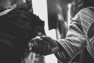 Hommes et femmes : et si on arrêtait de s'opposer pour mieux se comprendre ?