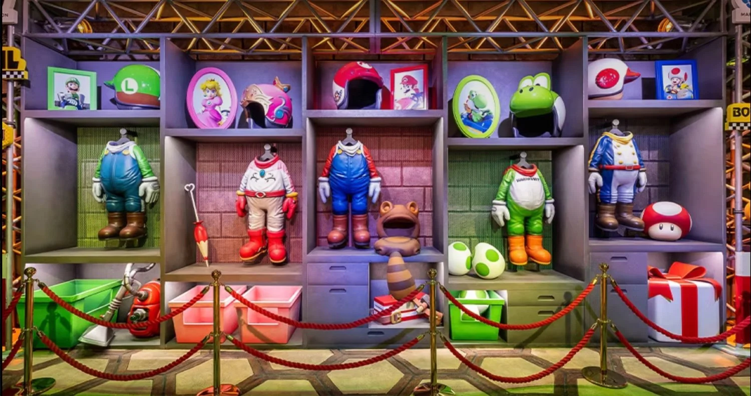 Other Universal Attractions-webres.jpg