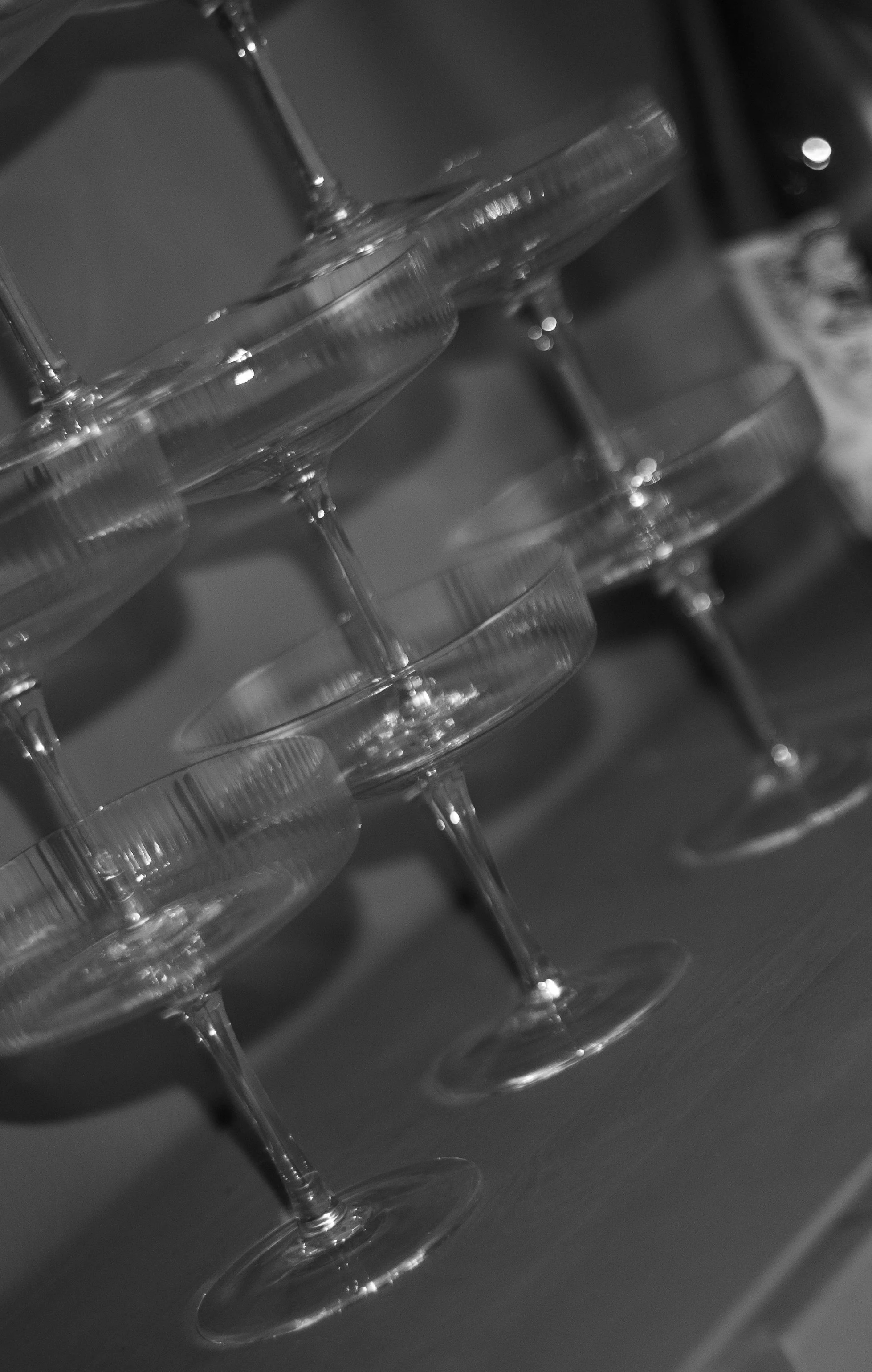 Women's Private Circle in Luxembourg. Events for Women in Luxembourg. tmr evenings
