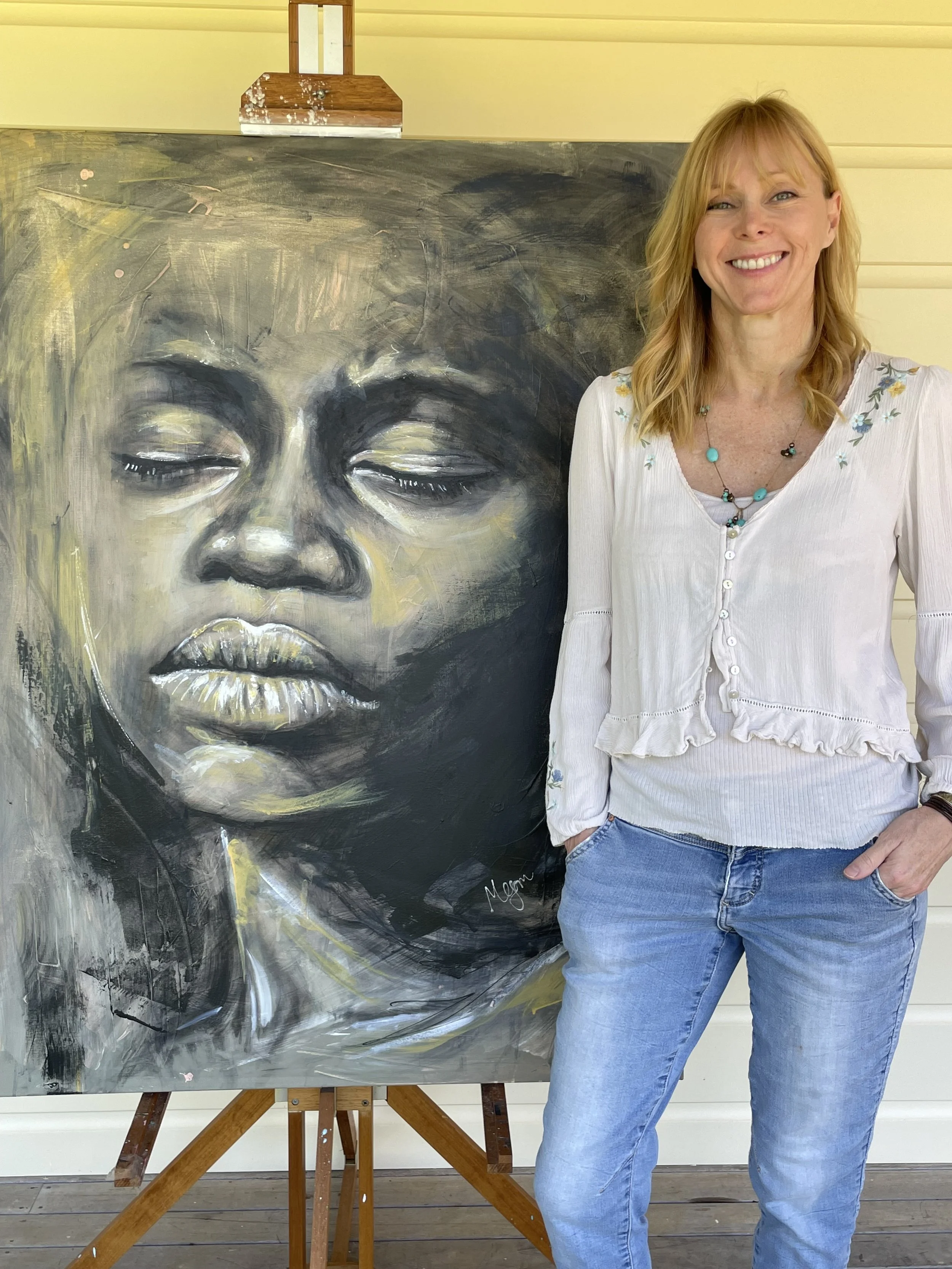 Meg Hibberd is a Healer, Empath, HSP, INFJ, Intuitive, Carer and Artist