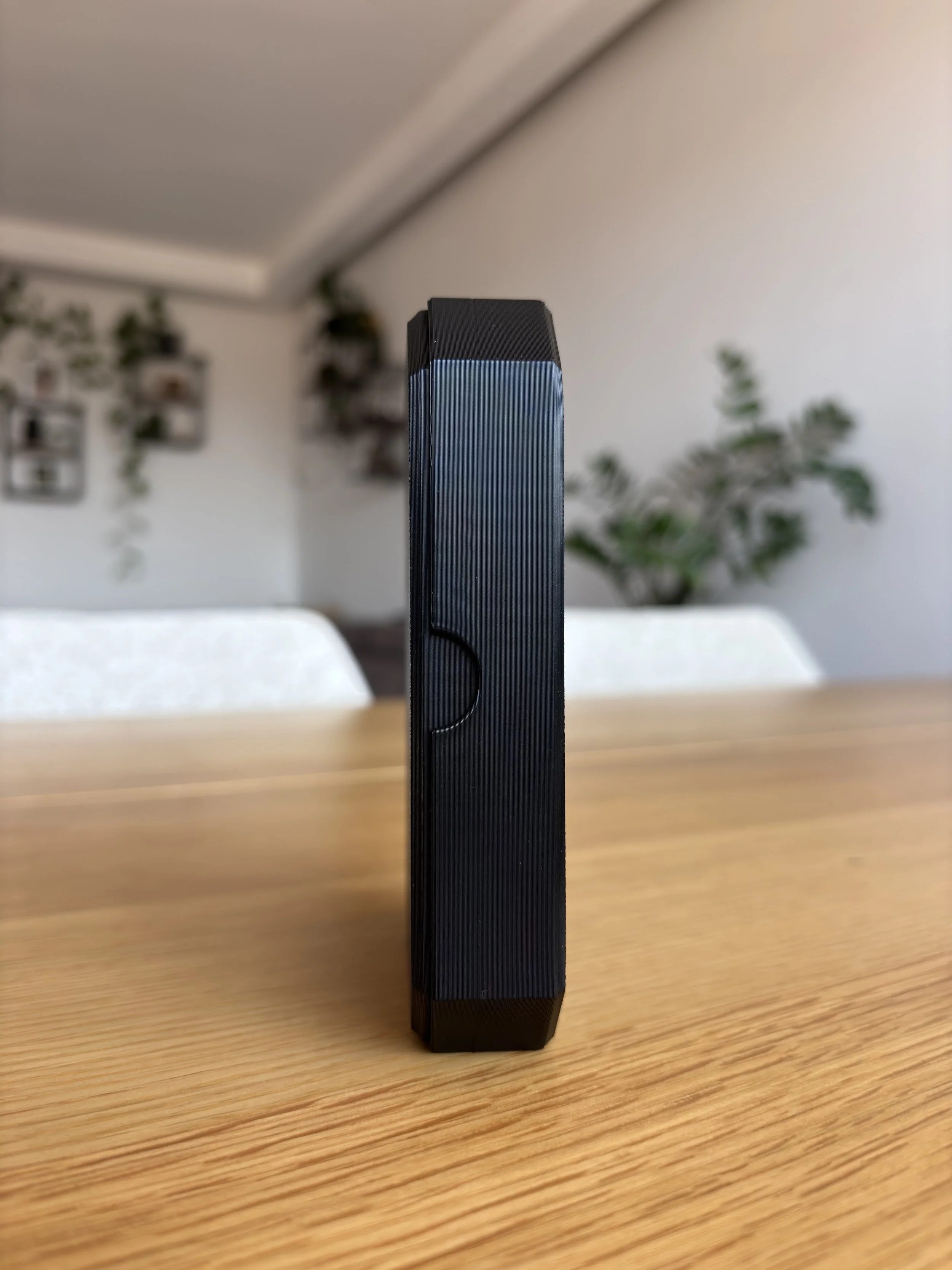TravelWatt carry case side view