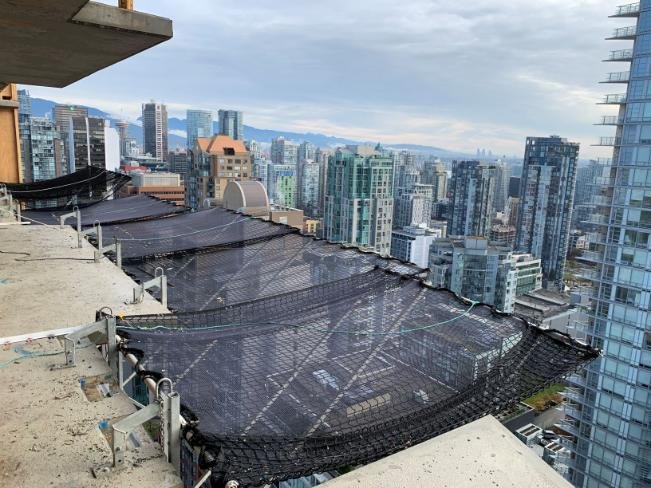 Cantilevered Debris Nets Spot On Safety