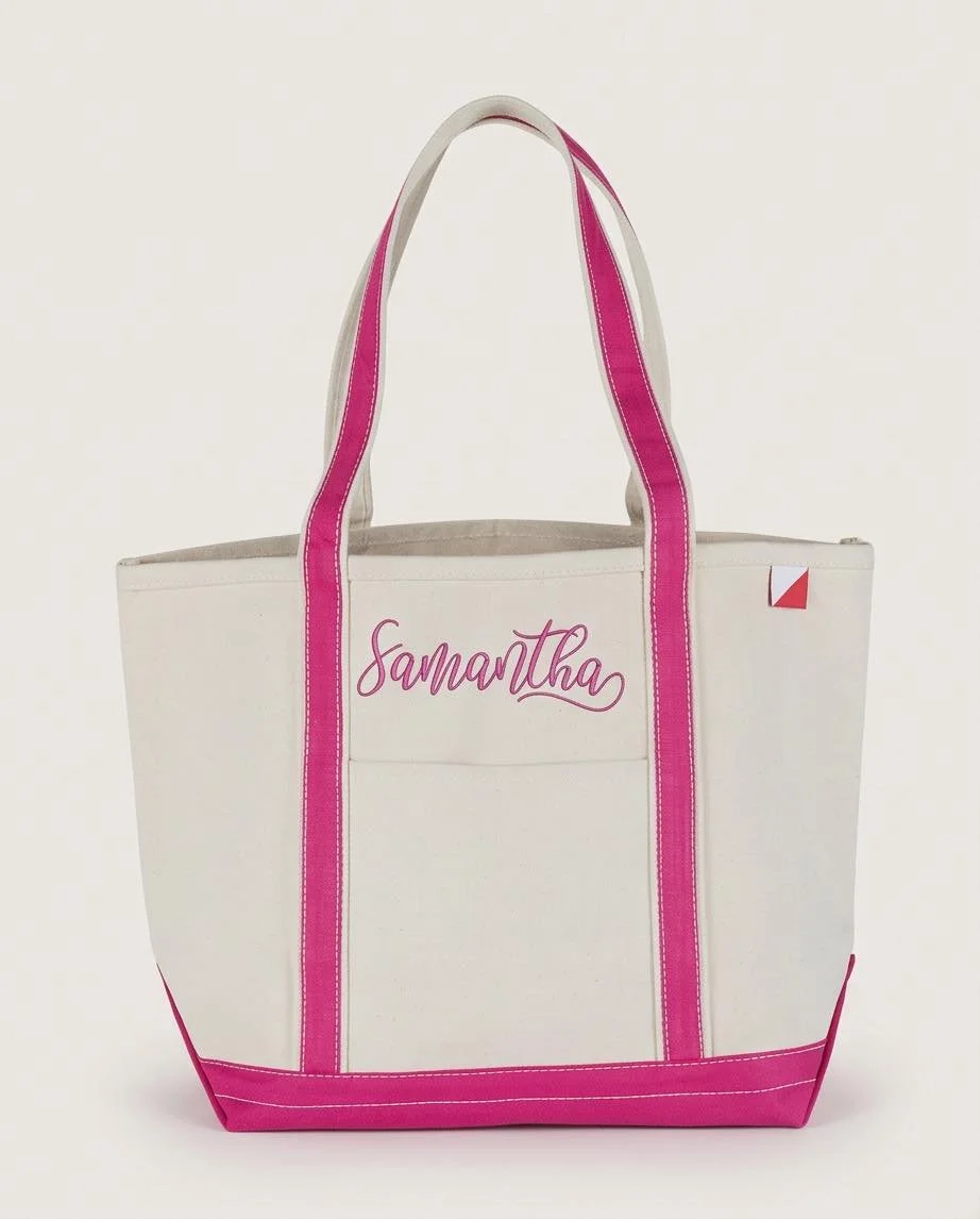 The ultimate school bag for Samantha. Heavyweight durability meets elegant design with dedicated laptop and accessory storage. DM me to order now!
#BackToSchool #ToteBag #Personalized #LaptopBag #GetYours