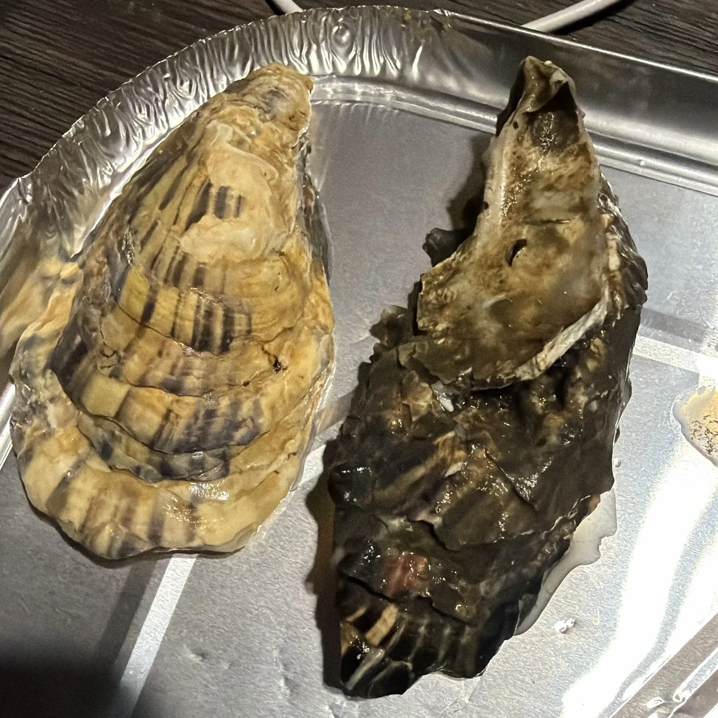 West coast oyster tasting going on here. Shout out to @penncoveshellfish 

Do y&rsquo;all like west coast oysters?