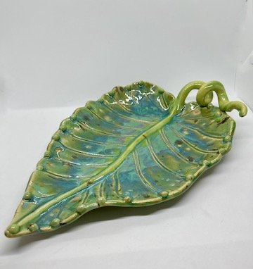 Leaf-Shaped Ceramic Tray