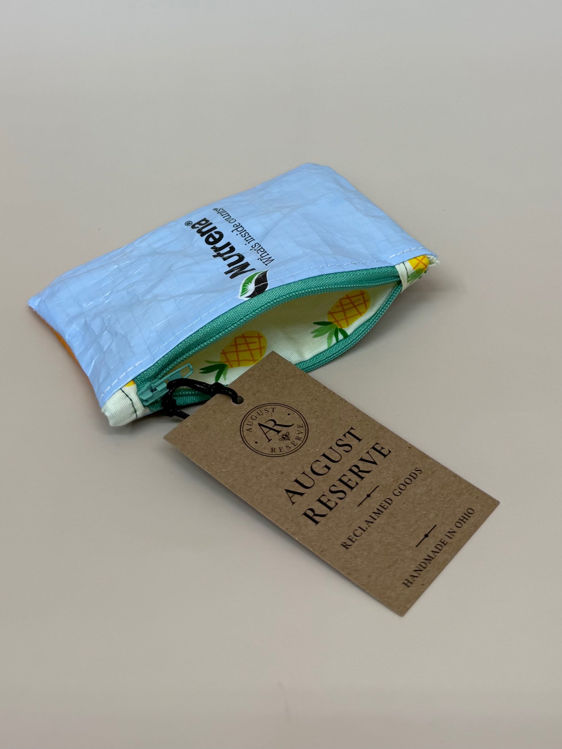 Nutrena lined coin pouch - pineapple liner