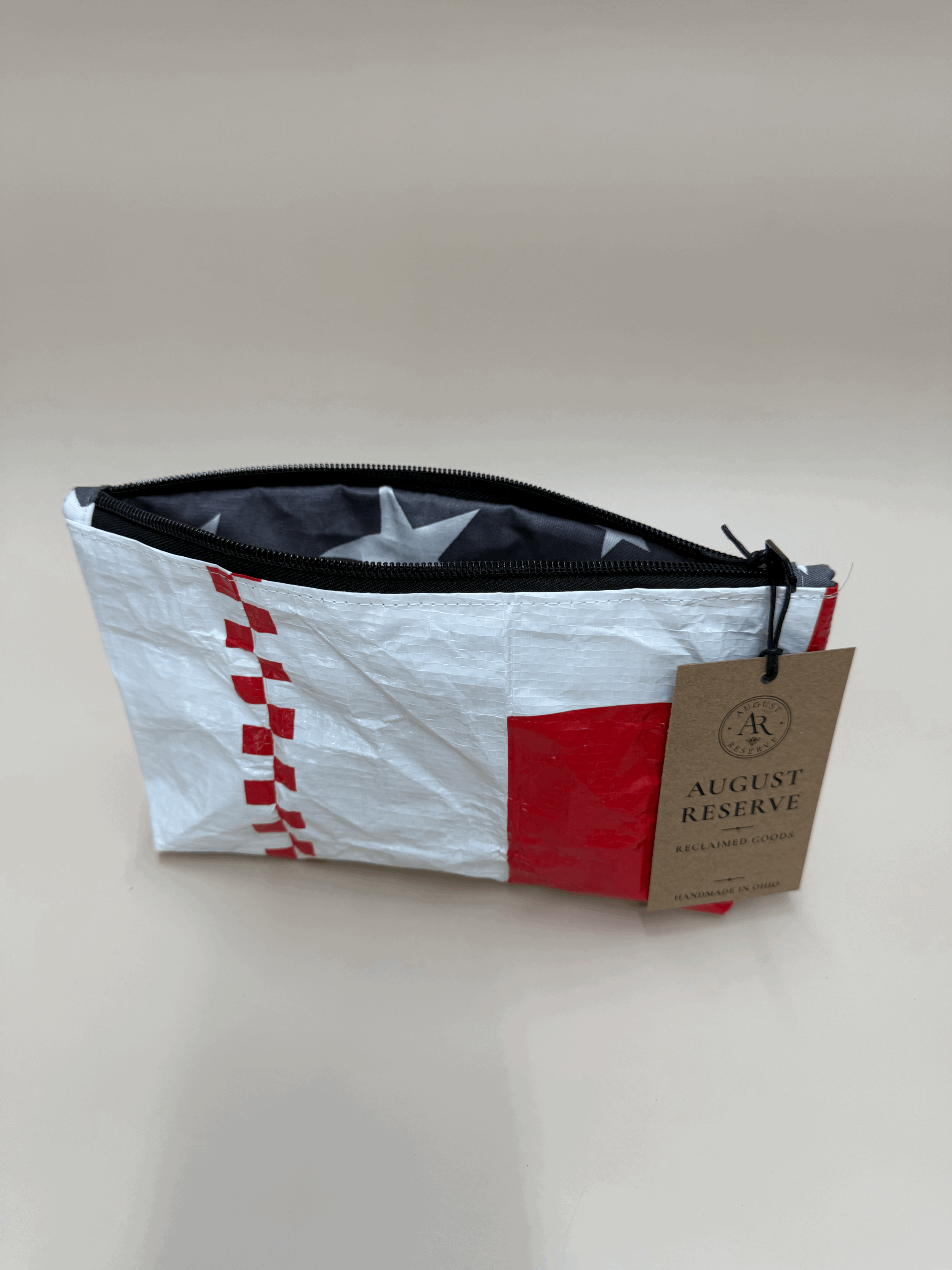 Lined pouch - Purina/stars