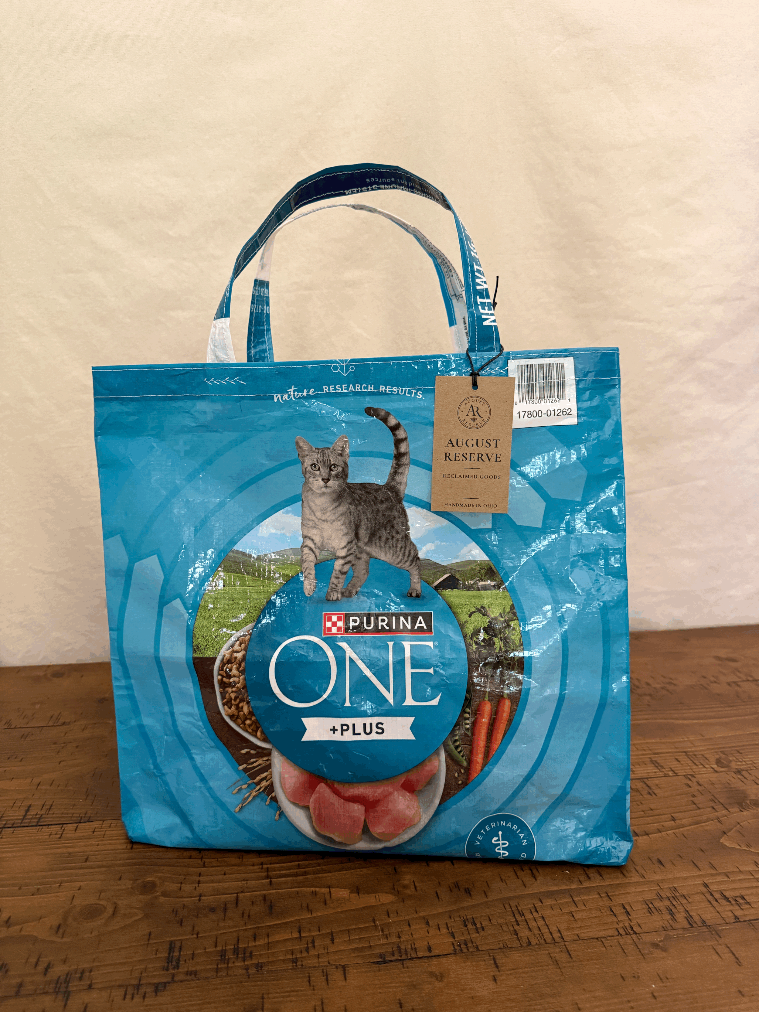 Cat Tote - One plus