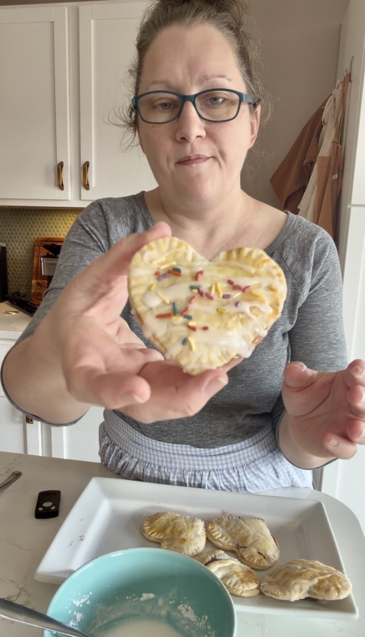 Easy Snack Hack! Pie Crust Pastries with filling