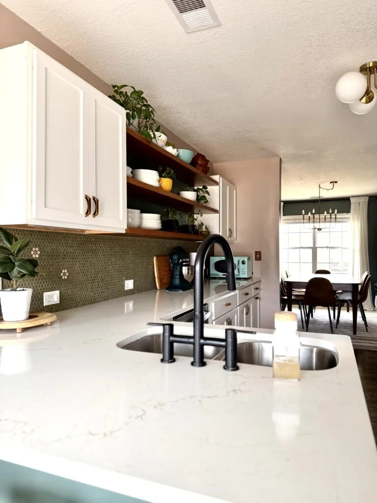 Small Kitchen, Big Family, Stunning Before &amp; After Transformation