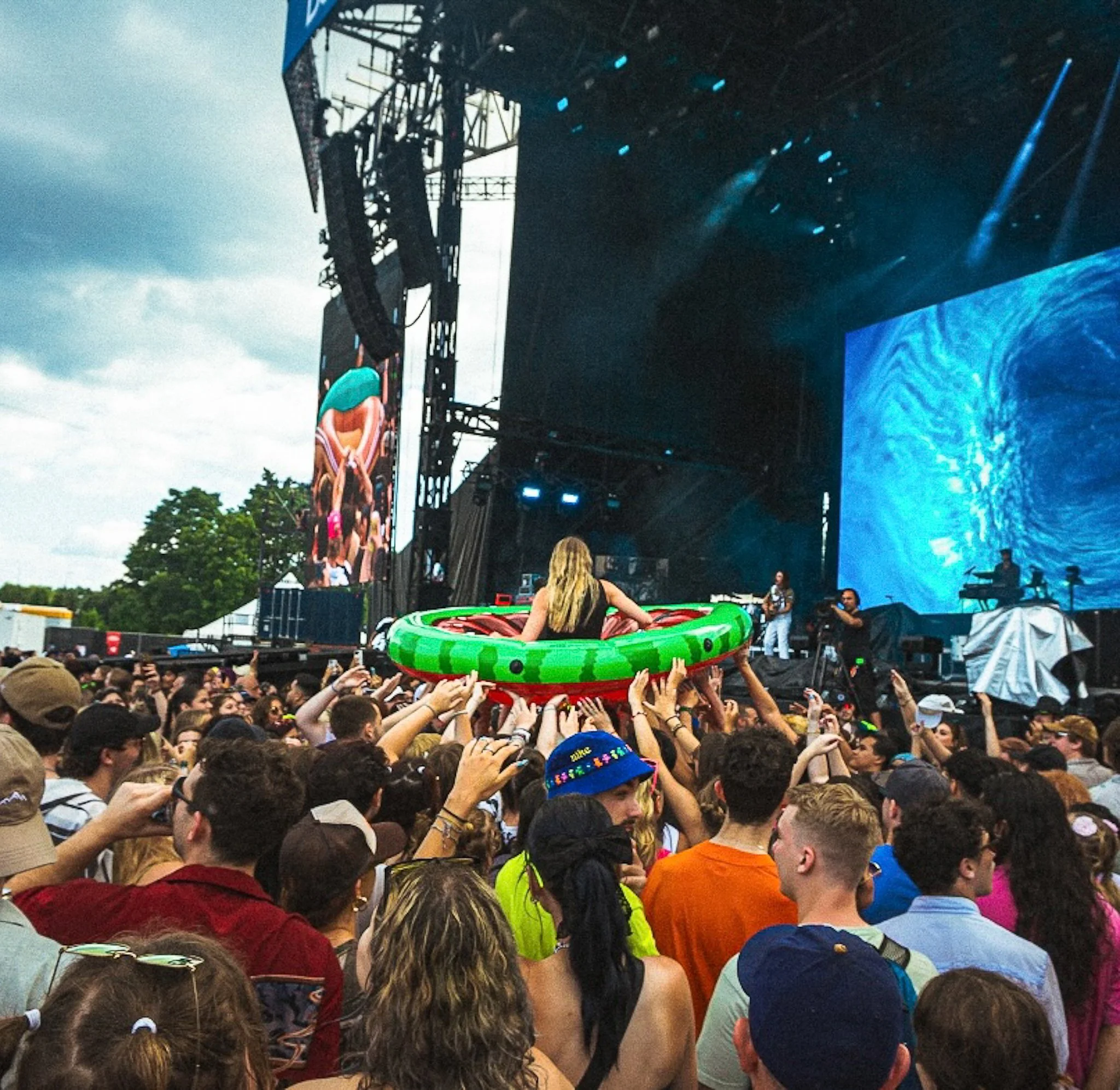 GOTH BABE @ OSHEAGA 