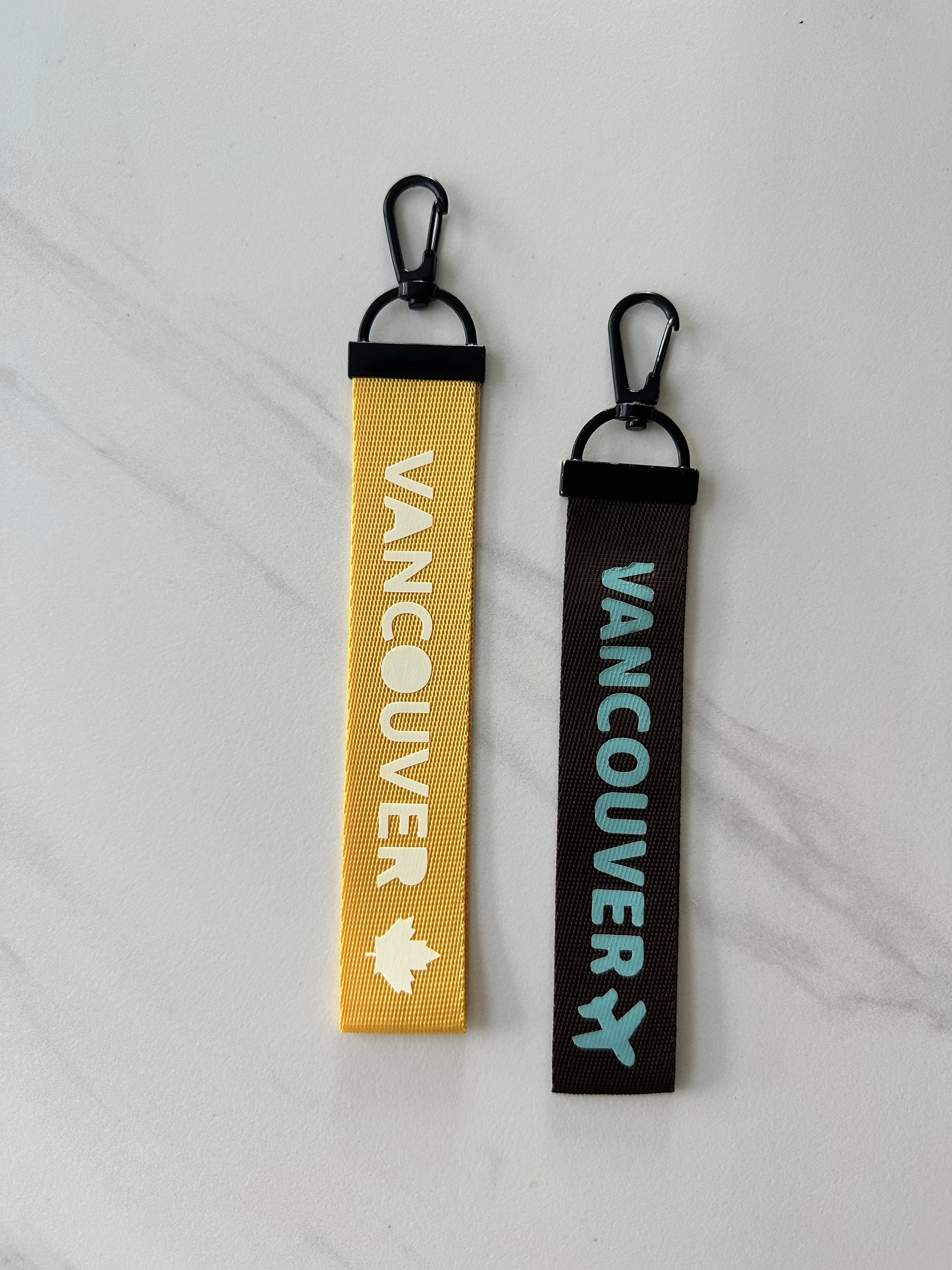 Customized Acrylic Graphic Strap Keychain