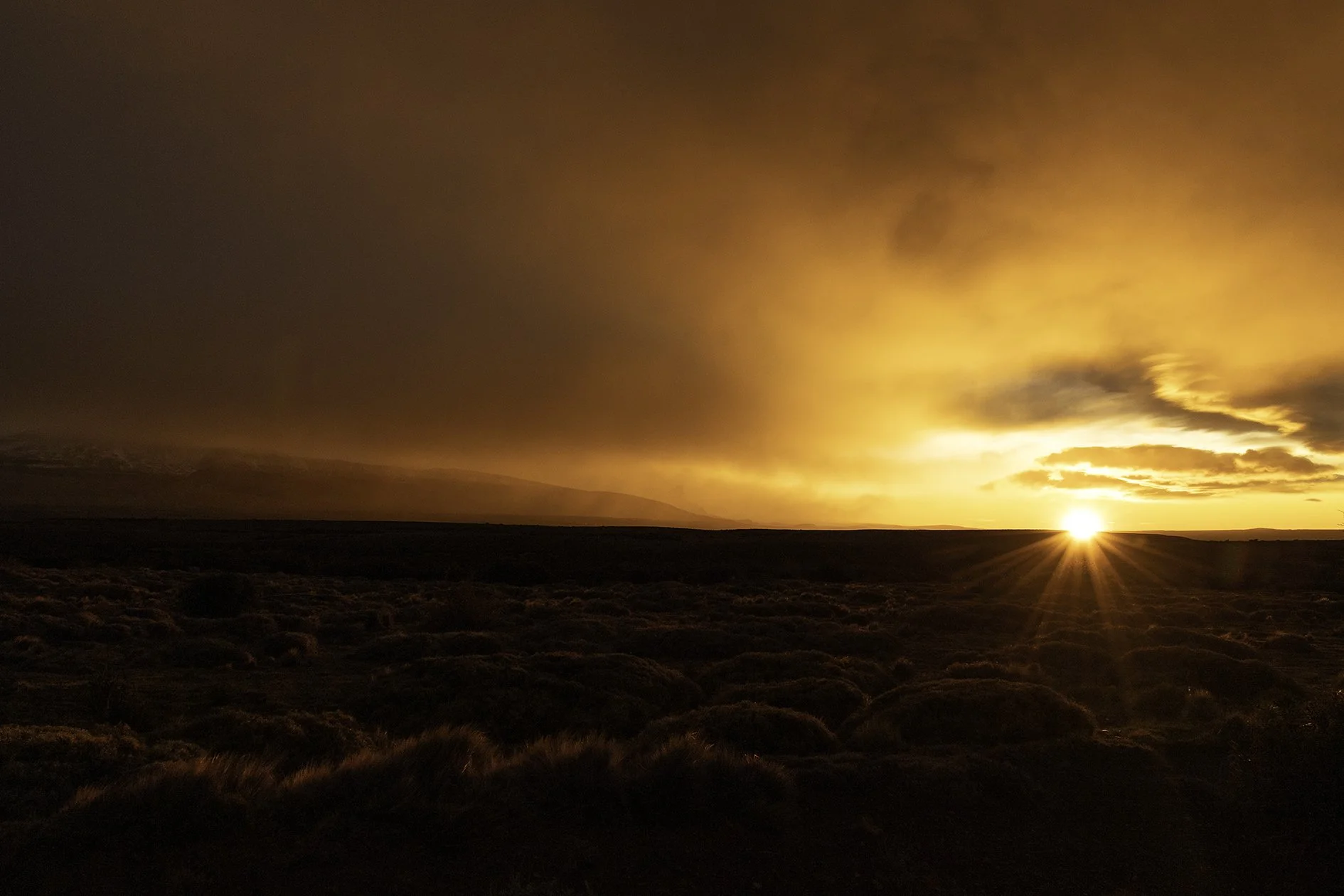 PIA_3305_paisaje_amanecer.jpg